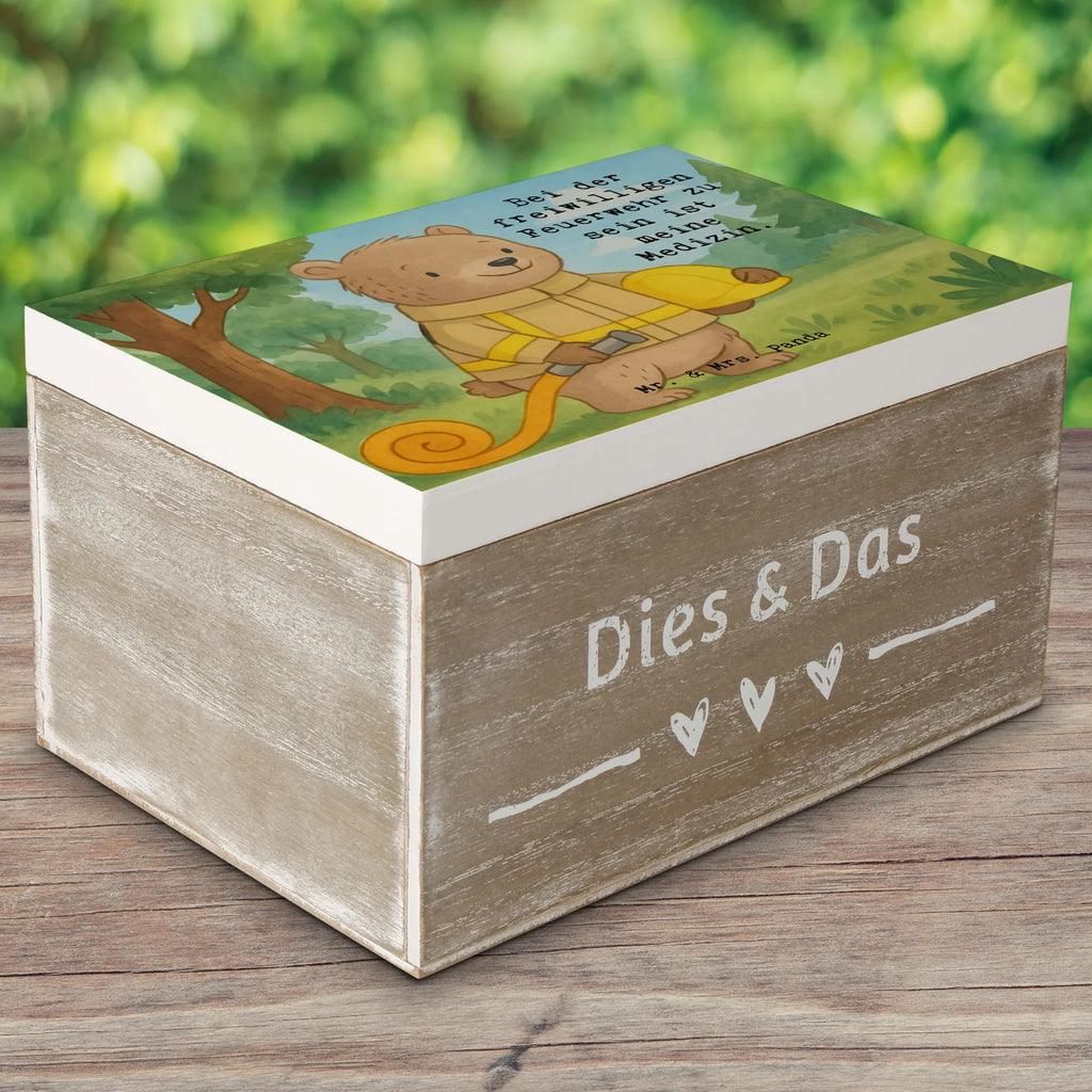 Holzkiste Bär Freiwillige Feuerwehr Design Dekokiste, Geschenkbox, Kiste, XXL, Geschenkdose, Erinnerungskiste, Aufbewahrungsbox, Truhe, Schatzkiste, Schatulle, Erinnerungsbox, Holzkiste, Geschenk, Sport, Sportart, Hobby, Schenken, Danke, Dankeschön, Auszeichnung, Gewinn, Sportler, Jugendfeuerwehr, Feuerwehrfest, Freiwillige Feuerwehr