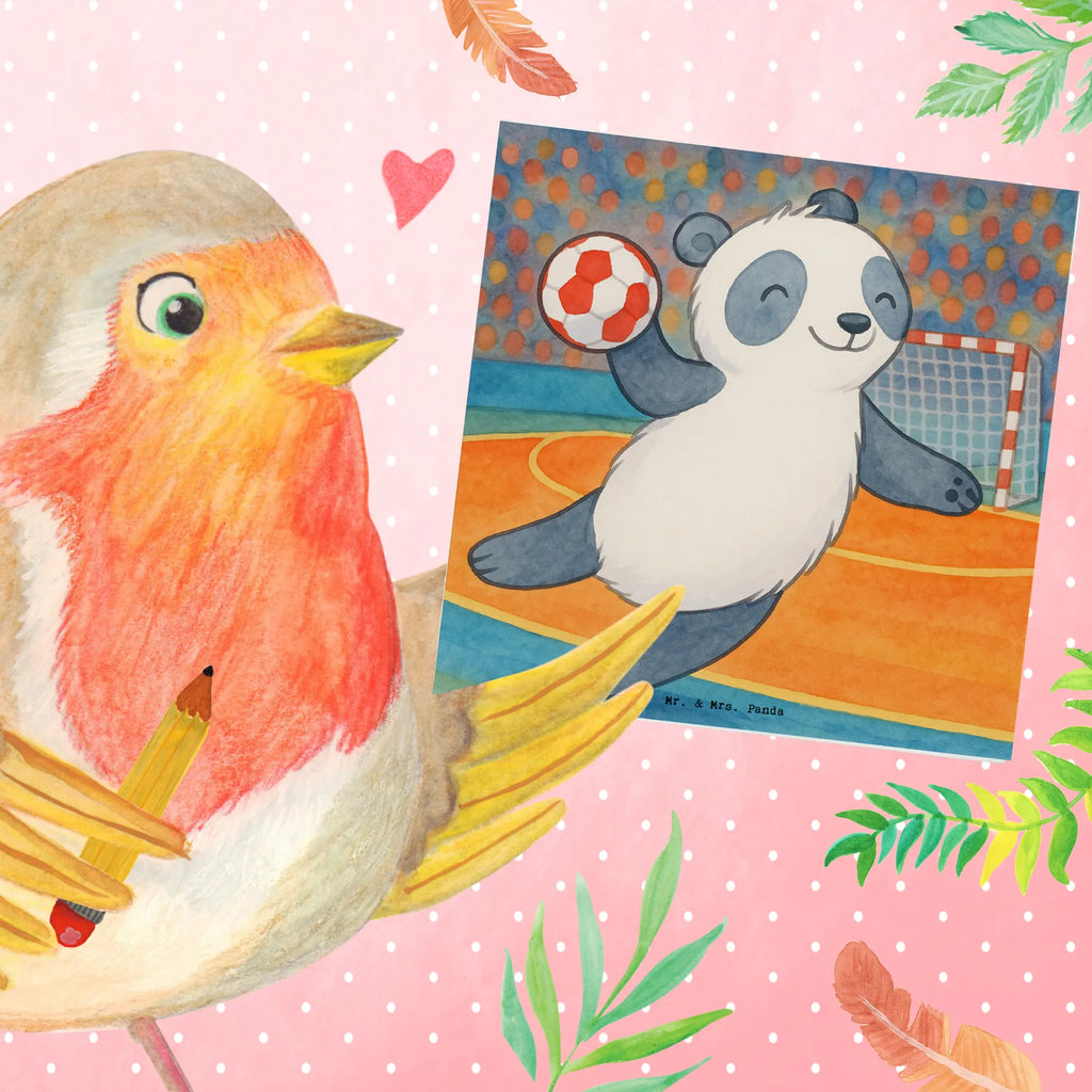 Deluxe Karte Panda Handball spielen Design Hochzeitskarte, Karte, Glückwunschkarte, Geburtstagskarte, Grußkarte, Hochwertige Klappkarte, Einladungskarte, Klappkarte, Hochwertige Grußkarte, Geschenk, Sport, Sportart, Hobby, Schenken, Danke, Dankeschön, Auszeichnung, Gewinn, Sportler, Handball Turnier, Handball Verein, Handball Club, Handball spielen