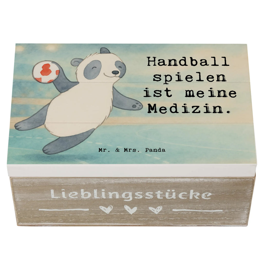 Holzkiste Panda Handball spielen Design Kiste, Geschenkdose, Truhe, XXL, Holzkiste, Schatzkiste, Dekokiste, Aufbewahrungsbox, Schatulle, Erinnerungskiste, Erinnerungsbox, Geschenkbox, Geschenk, Sport, Sportart, Hobby, Schenken, Danke, Dankeschön, Auszeichnung, Gewinn, Sportler, Handball spielen, Handball Club, Handball Turnier, Handball Verein