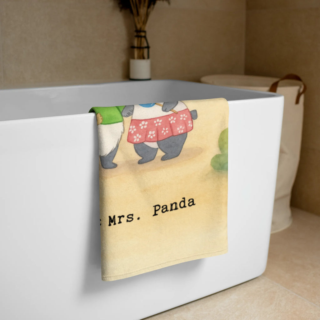 XL Badehandtuch Pandas Freizeitpark besuchen Design Handtuch XL Für Kinder, Handtuch Für Dusche XL, Mikrofaser Handtuch XL, Handtuch Für Sauna Groß, Handtuch XL Aus Baumwolle, Handtuch Groß Für Sport, Handtuch Für Strand XL, Handtuch XL Modern, Handtuch XL Für Männer, Handtuch XL Klassisch, Design Handtuch XL, XL Handtuch Grau, Umweltfreundliches Handtuch Groß, XL Handtuch Bunt, Nachhaltiges Handtuch XL, XL Handtuch Mit Muster, Handtuch XL Geschenkidee, Handtuch Für Erwachsene XL, XL Handtuch, Waschbares Handtuch XL, Handtuch Für Wellness, Großes Handtuch, Saugfähiges Großes Handtuch, Saunatuch XL, Badetuch Extra Groß, Badehandtuch XL, Extra Großes Handtuch, XL Handtuch Weiß, Flauschiges Handtuch XL, Strapazierfähiges XL Handtuch, Handtuch XL Für Frauen, Handtuch Für Große Personen, Handtuch Übergröße, Pflegeleichtes Handtuch Groß, Großes Handtuch Für Badezimmer, Weiches XL Handtuch, Duschtuch XL, Großes Handtuch Unifarben, XL Handtuch Aus Bio Baumwolle, Geschenk, Sport, Sportart, Hobby, Schenken, Danke, Dankeschön, Auszeichnung, Gewinn, Sportler, Freizeitpark besuchen, Achterbahn fahren