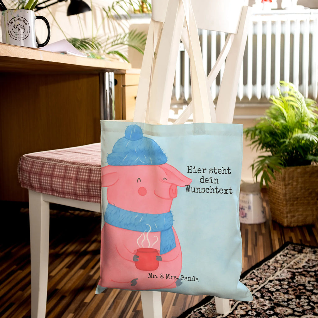 Personalisierte Einkaufstasche Schweinchen Glühwein Design Tragetasche Für Schule Mit Wunschtext, Personalisierte Tragetasche, Tragetasche Für Büro Mit Namen, Baumwolltasche Mit Namen, Tragetasche Modern Mit Gravur, Tragetasche Mit Wunschtext, Lustige Tragetasche Mit Text, Große Tragetasche Mit Namen, Tragetasche Als Geschenk Mit Wunschtext, Einkaufstasche Personalisiert, Tragetasche Für Kinder Mit Wunschtext, Bunte Tragetasche Mit Namen, Stofftasche Mit Wunschtext, Tragetasche Für Einkäufe Personalisiert, Tragetasche Für Damen Mit Namen, Nachhaltige Tragetasche Personalisiert, Tragetasche Mit Namen, Tragetasche Für Alltag Mit Text, Wiederverwendbare Tragetasche Mit Wunschtext, Faltbare Tragetasche Mit Wunschtext, Tragetasche Mit Personalisierung, Leinentasche Mit Gravur, Jutetasche Mit Wunschtext, Tragetasche Für Herren Personalisiert, Tragetasche Personalisiert, Vintage Tragetasche Mit Wunschtext, Tragetasche Mit Spruch, Tragetasche Selbst Gestalten, Tragetasche Mit Initialen, Tragetasche Bedruckt Mit Wunschtext, Umweltfreundliche Tragetasche Mit Namen, Tragetasche Mit Motiv Und Wunschtext, Kleine Tragetasche Mit Text, Tragetasche Mit Text, Design Tragetasche Personalisiert, Winter, Weihnachten, Weihnachtsdeko, Nikolaus, Advent, Heiligabend, Wintermotiv, Glühwein, Weihnachtsmarkt, Betrunken, Spruch