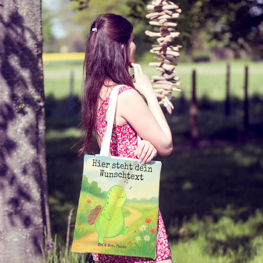 Personalisierte Einkaufstasche Schildkröte Pfeifen Design Design Tragetasche Personalisiert, Kleine Tragetasche Mit Text, Tragetasche Bedruckt Mit Wunschtext, Tragetasche Mit Personalisierung, Tragetasche Als Geschenk Mit Wunschtext, Bunte Tragetasche Mit Namen, Tragetasche Für Herren Personalisiert, Faltbare Tragetasche Mit Wunschtext, Jutetasche Mit Wunschtext, Große Tragetasche Mit Namen, Stofftasche Mit Wunschtext, Leinentasche Mit Gravur, Lustige Tragetasche Mit Text, Wiederverwendbare Tragetasche Mit Wunschtext, Tragetasche Für Einkäufe Personalisiert, Personalisierte Tragetasche, Tragetasche Für Büro Mit Namen, Einkaufstasche Personalisiert, Tragetasche Mit Wunschtext, Tragetasche Mit Text, Umweltfreundliche Tragetasche Mit Namen, Tragetasche Mit Spruch, Tragetasche Für Kinder Mit Wunschtext, Tragetasche Mit Namen, Tragetasche Für Damen Mit Namen, Vintage Tragetasche Mit Wunschtext, Tragetasche Mit Initialen, Tragetasche Mit Motiv Und Wunschtext, Tragetasche Selbst Gestalten, Tragetasche Modern Mit Gravur, Nachhaltige Tragetasche Personalisiert, Tragetasche Personalisiert, Baumwolltasche Mit Namen, Tragetasche Für Schule Mit Wunschtext, Tragetasche Für Alltag Mit Text, Schildkröte, fröhlich, Schildkröten, Neuanfang, Trennung, Glück, Depression, Schildi, Motivation, Lebensfreude