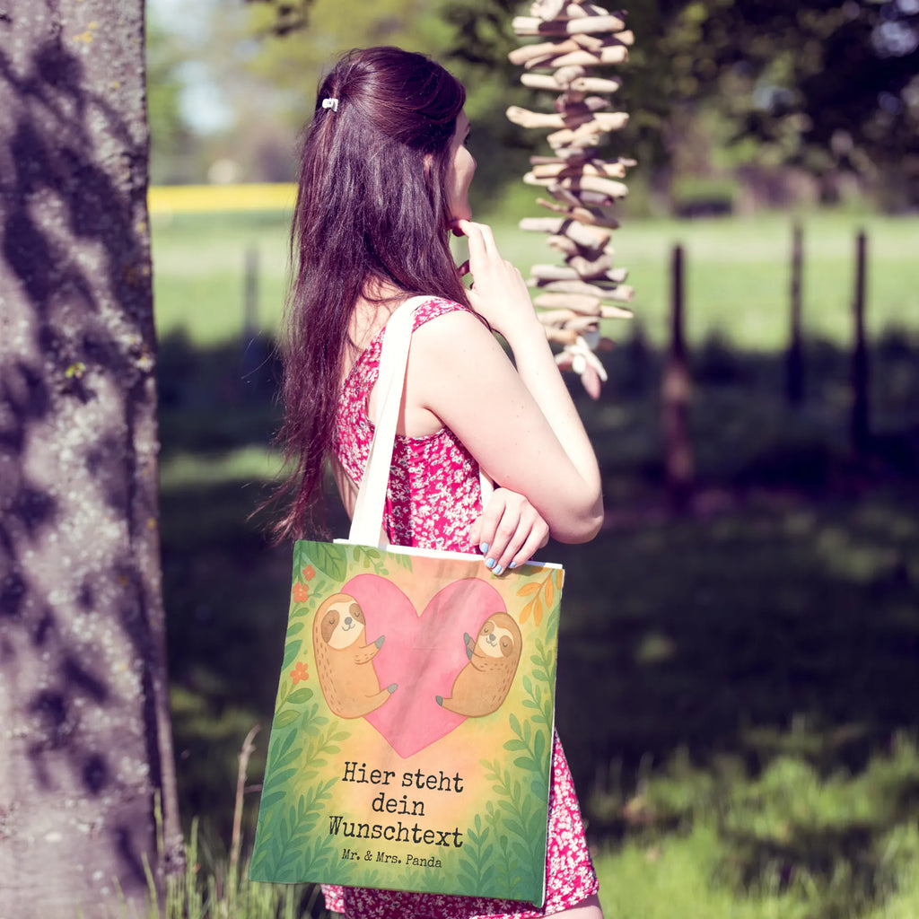Personalisierte Einkaufstasche Faultiere Herz Design Tragetasche Mit Text, Tragetasche Für Büro Mit Namen, Tragetasche Für Alltag Mit Text, Tragetasche Bedruckt Mit Wunschtext, Tragetasche Mit Namen, Tragetasche Mit Initialen, Baumwolltasche Mit Namen, Umweltfreundliche Tragetasche Mit Namen, Bunte Tragetasche Mit Namen, Kleine Tragetasche Mit Text, Leinentasche Mit Gravur, Tragetasche Mit Wunschtext, Tragetasche Modern Mit Gravur, Tragetasche Mit Personalisierung, Tragetasche Mit Spruch, Nachhaltige Tragetasche Personalisiert, Wiederverwendbare Tragetasche Mit Wunschtext, Faltbare Tragetasche Mit Wunschtext, Tragetasche Für Kinder Mit Wunschtext, Tragetasche Für Einkäufe Personalisiert, Design Tragetasche Personalisiert, Tragetasche Für Damen Mit Namen, Große Tragetasche Mit Namen, Tragetasche Selbst Gestalten, Jutetasche Mit Wunschtext, Personalisierte Tragetasche, Tragetasche Personalisiert, Tragetasche Für Herren Personalisiert, Einkaufstasche Personalisiert, Lustige Tragetasche Mit Text, Stofftasche Mit Wunschtext, Tragetasche Mit Motiv Und Wunschtext, Tragetasche Als Geschenk Mit Wunschtext, Tragetasche Für Schule Mit Wunschtext, Vintage Tragetasche Mit Wunschtext, Liebe, Partner, Freund, Freundin, Ehemann, Ehefrau, Heiraten, Verlobung, Heiratsantrag, Liebesgeschenk, Jahrestag, Hocheitstag, Mitbringsel, Hochzeitstag, Valentinstag, für Ehemann, Geschenk für Frauen, Geschenk für Partner, Liebesbeweis, Geschenk für Freundin, für Männer
