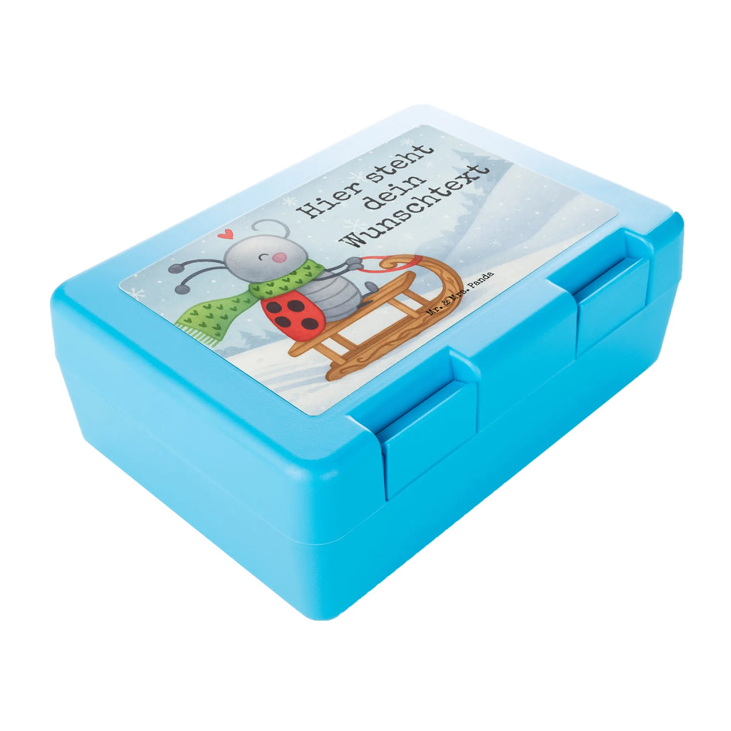 Personalisierte Brotdose Smörle Rodeln Design Brotdose Kindergarten Personalisiert, Snackbox Mit Namen, Brotdose Kita Mit Namen, Brotdose Für Jungen Personalisiert, BPA-Freie Brotdose Mit Wunschtext, Lunchbox Mit Namen, Pausenbrotbox Personalisiert, Brotdose Für Unterwegs Mit Namen, Brotdose Mit Wunschnamen, Brotdose Schule Mit Wunschtext, Essensbox Mit Namen, Auslaufsichere Brotdose Mit Namen, Design Brotdose Mit Wunschtext, Brotdose Kinder Mit Namen, Brotdose Mit Motiv Und Text, Wiederverwendbare Brotdose Mit Namen, Vesperbox Mit Gravur, Vesperdose Mit Wunschtext, Frühstücksdose Mit Namen, Essensdose Mit Wunschtext, Lunchbehälter Mit Wunschtext, Brotdose Mit Deckel Und Wunschtext, Nachhaltige Brotdose Personalisiert, Brotdose Für Mädchen Mit Namen, Lustige Brotdose Mit Wunschtext, Brotdose Personalisiert, Jausenbox Personalisiert, Brotdose Erwachsene Personalisiert, Brotdose Mit Wunschtext, Brotdose Büro Mit Wunschtext, Butterbrotdose Mit Text, Kunststoff Brotdose Mit Text, Brotbox Mit Gravur, Edelstahl Brotdose Mit Gravur, Brotdose Mit Namen, Personalisierte Brotdose, Brotdose Mit Text, Winter, Weihnachten, Weihnachtsdeko, Nikolaus, Advent, Heiligabend, Wintermotiv, Smörle, Marzipan, Schlittenfahren