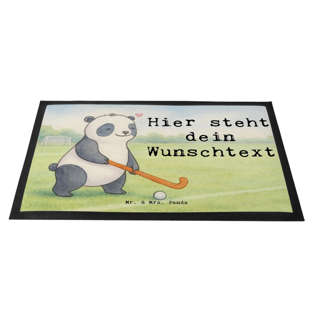 Personalisierte Fußmatte Panda Hockey spielen Design Fußmatte bedrucken, Bedrucken, Personalisierte Fußmatte, Personalisiert, Personalisieruung, Türvorleger personalisiert, Fußmatte mit Namen, Namensfussmatte, Türvorleger mit Namen, Wunschnamen, Haustürmatte personalisiert, Geschenk, Sport, Sportart, Hobby, Schenken, Danke, Dankeschön, Auszeichnung, Gewinn, Sportler, Hockey spielen, Feldhockey, Hockey Verein, Hockeyschläger