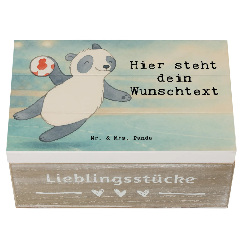 Personalisierte Holzkiste Panda Handball spielen Design Holzkiste Personalisiert, Schatulle Personalisiert, Schatzkiste Personalisiert, Holzkiste mit Namen, GEschenkdose personalisiert, Erinnerungskiste Personalisiert, Erinnerungsbox Personalisiert, Geschenkbox personalisiert, Aufbewahrungsbox Personalisiert, Kiste mit Namen, Truhe mit Namen, Dekokiste mit Namen, Schatulle mit Namen, Kiste Personalisiert, Schatzkiste mit Namen, Truhe Personalisiert, Erinnerungsbox mit Namen, Dekokiste Personalisiert, Aufbewahrungsbox mit Namen, Erinnerungskiste, mit Namen, Geschenk, Sport, Sportart, Hobby, Schenken, Danke, Dankeschön, Auszeichnung, Gewinn, Sportler, Handball Verein, Handball Club, Handball spielen, Handball Turnier