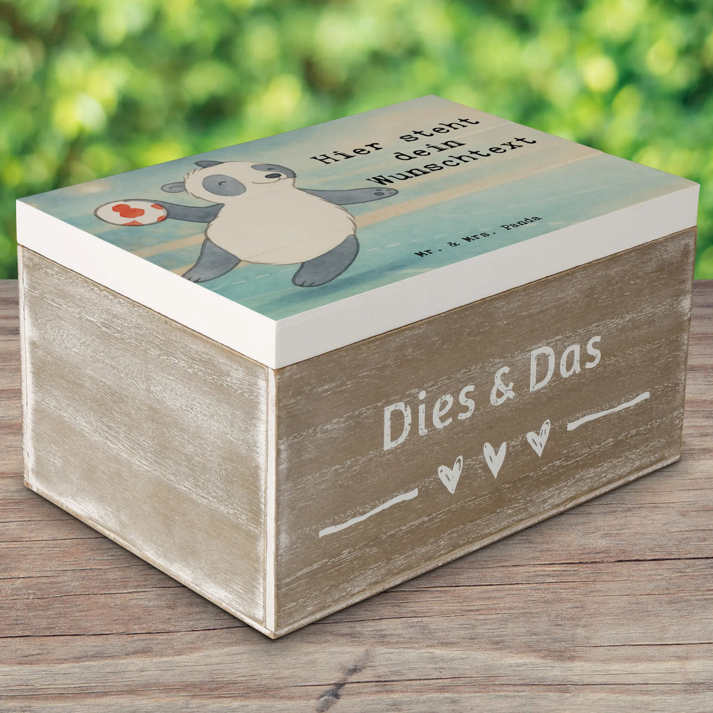 Personalisierte Holzkiste Panda Handball spielen Design Holzkiste Personalisiert, Schatulle Personalisiert, Schatzkiste Personalisiert, Holzkiste mit Namen, GEschenkdose personalisiert, Erinnerungskiste Personalisiert, Erinnerungsbox Personalisiert, Geschenkbox personalisiert, Aufbewahrungsbox Personalisiert, Kiste mit Namen, Truhe mit Namen, Dekokiste mit Namen, Schatulle mit Namen, Kiste Personalisiert, Schatzkiste mit Namen, Truhe Personalisiert, Erinnerungsbox mit Namen, Dekokiste Personalisiert, Aufbewahrungsbox mit Namen, Erinnerungskiste, mit Namen, Geschenk, Sport, Sportart, Hobby, Schenken, Danke, Dankeschön, Auszeichnung, Gewinn, Sportler, Handball Verein, Handball Club, Handball spielen, Handball Turnier