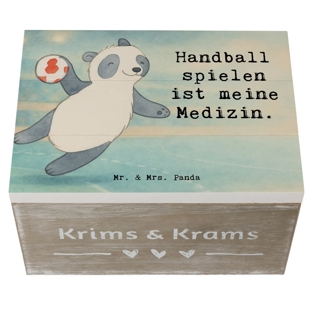 Holzkiste Panda Handball spielen Design Kiste, Geschenkdose, Truhe, XXL, Holzkiste, Schatzkiste, Dekokiste, Aufbewahrungsbox, Schatulle, Erinnerungskiste, Erinnerungsbox, Geschenkbox, Geschenk, Sport, Sportart, Hobby, Schenken, Danke, Dankeschön, Auszeichnung, Gewinn, Sportler, Handball spielen, Handball Club, Handball Turnier, Handball Verein