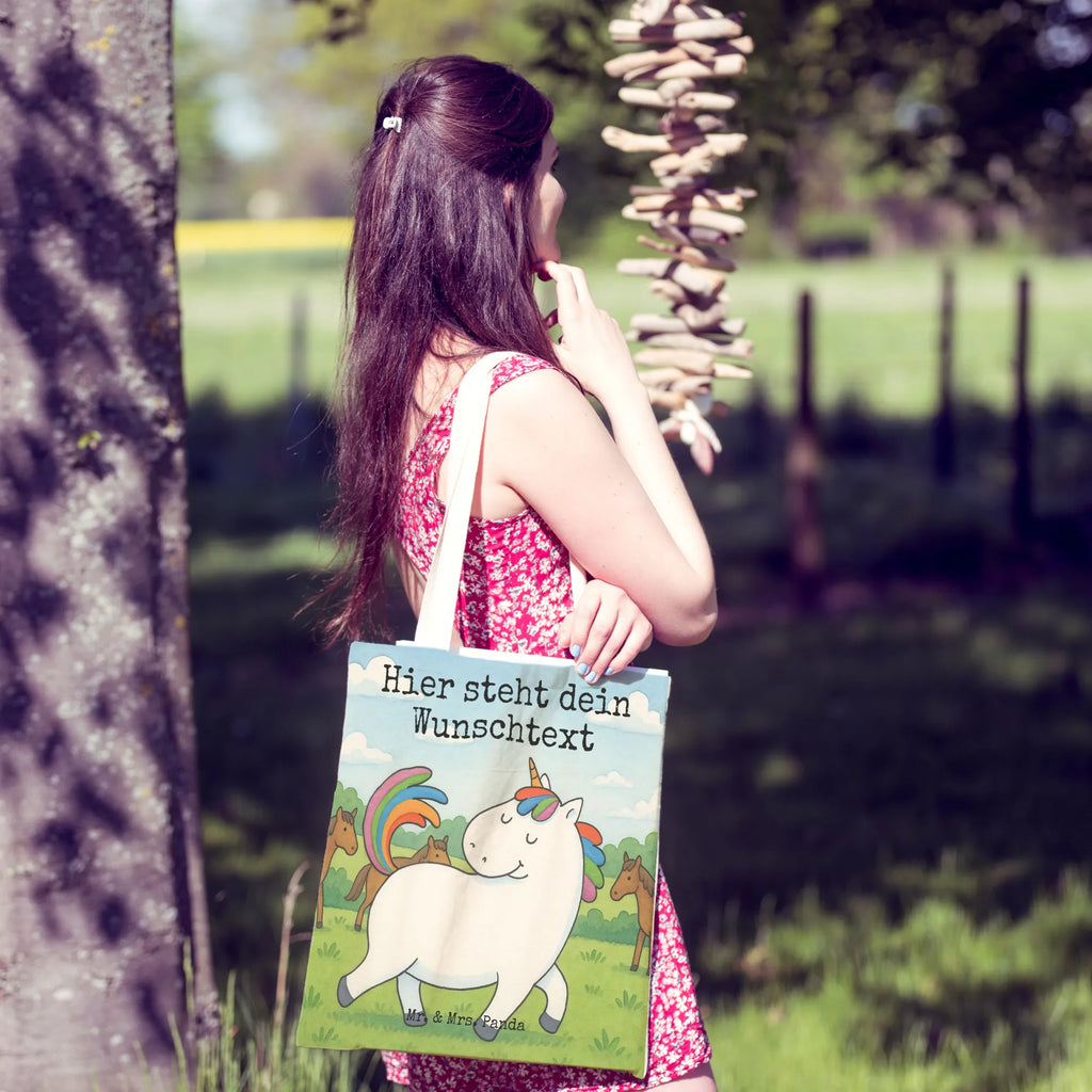 Personalisierte Einkaufstasche Einhorn Stolzieren Design Tragetasche Modern Mit Gravur, Tragetasche Mit Wunschtext, Tragetasche Für Herren Personalisiert, Tragetasche Für Schule Mit Wunschtext, Tragetasche Mit Text, Tragetasche Für Büro Mit Namen, Tragetasche Bedruckt Mit Wunschtext, Tragetasche Für Alltag Mit Text, Tragetasche Selbst Gestalten, Tragetasche Als Geschenk Mit Wunschtext, Umweltfreundliche Tragetasche Mit Namen, Leinentasche Mit Gravur, Vintage Tragetasche Mit Wunschtext, Einkaufstasche Personalisiert, Tragetasche Mit Motiv Und Wunschtext, Kleine Tragetasche Mit Text, Tragetasche Für Damen Mit Namen, Design Tragetasche Personalisiert, Tragetasche Für Einkäufe Personalisiert, Große Tragetasche Mit Namen, Wiederverwendbare Tragetasche Mit Wunschtext, Jutetasche Mit Wunschtext, Tragetasche Mit Spruch, Faltbare Tragetasche Mit Wunschtext, Baumwolltasche Mit Namen, Tragetasche Personalisiert, Tragetasche Für Kinder Mit Wunschtext, Lustige Tragetasche Mit Text, Personalisierte Tragetasche, Nachhaltige Tragetasche Personalisiert, Tragetasche Mit Personalisierung, Tragetasche Mit Namen, Tragetasche Mit Initialen, Bunte Tragetasche Mit Namen, Stofftasche Mit Wunschtext, Einhorn, Einhörner, Einhorn Deko, Unicorn, Geschenk, bunt, Pferd, Reiter, anders, Freundin, stolz, Reiten