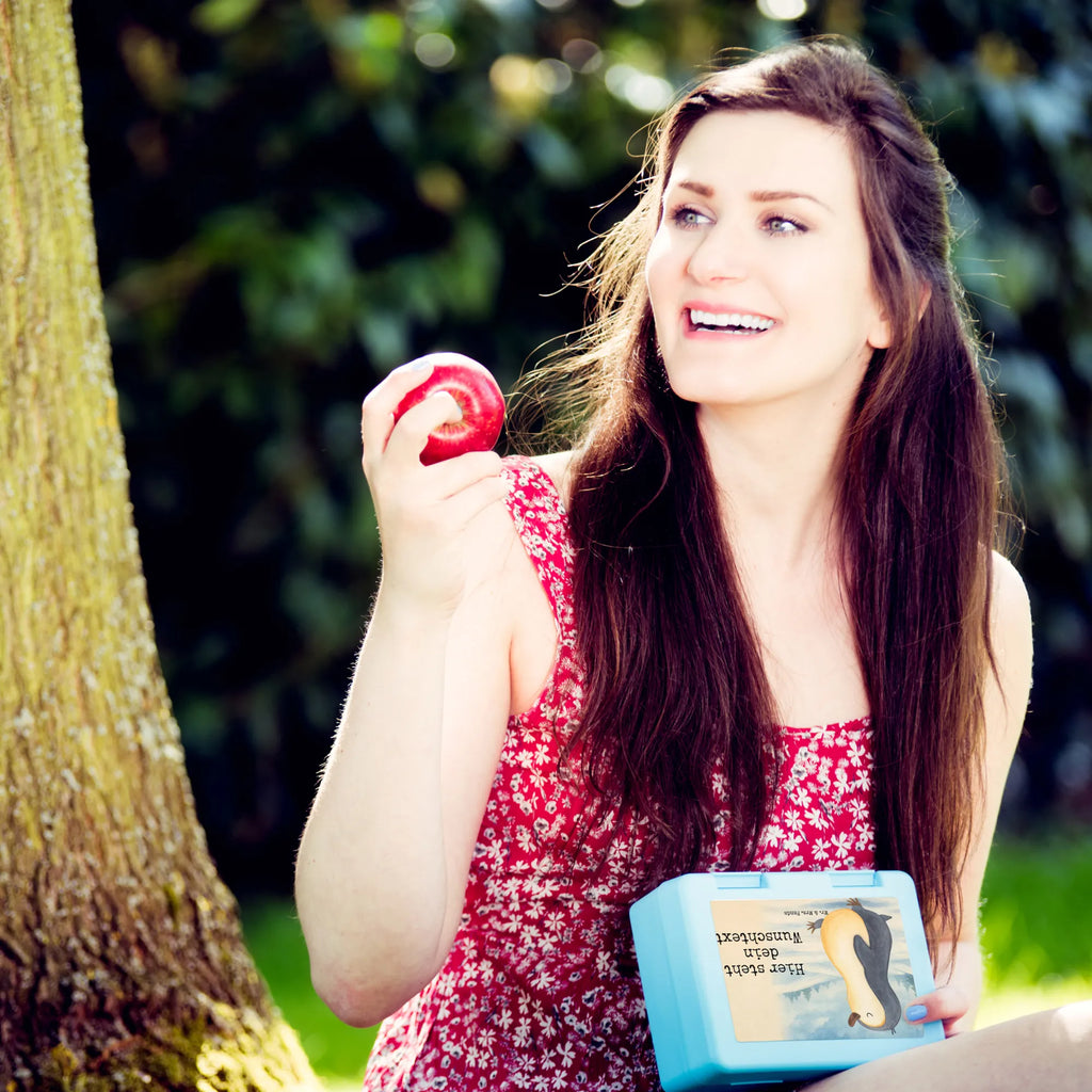 Personalisierte Brotdose Pinguin marschieren Design Lunchbox Mit Namen, Wiederverwendbare Brotdose Mit Namen, Brotdose Kita Mit Namen, Edelstahl Brotdose Mit Gravur, Vesperbox Mit Gravur, Frühstücksdose Mit Namen, Brotdose Kindergarten Personalisiert, Essensdose Mit Wunschtext, Auslaufsichere Brotdose Mit Namen, BPA-Freie Brotdose Mit Wunschtext, Brotdose Kinder Mit Namen, Brotdose Mit Namen, Brotdose Schule Mit Wunschtext, Brotdose Personalisiert, Lustige Brotdose Mit Wunschtext, Essensbox Mit Namen, Brotdose Für Jungen Personalisiert, Design Brotdose Mit Wunschtext, Brotdose Für Unterwegs Mit Namen, Kunststoff Brotdose Mit Text, Vesperdose Mit Wunschtext, Brotdose Mit Text, Butterbrotdose Mit Text, Lunchbehälter Mit Wunschtext, Brotdose Für Mädchen Mit Namen, Brotdose Mit Motiv Und Text, Personalisierte Brotdose, Nachhaltige Brotdose Personalisiert, Brotdose Mit Wunschnamen, Brotbox Mit Gravur, Jausenbox Personalisiert, Brotdose Mit Deckel Und Wunschtext, Brotdose Mit Wunschtext, Snackbox Mit Namen, Brotdose Büro Mit Wunschtext, Pausenbrotbox Personalisiert, Brotdose Erwachsene Personalisiert, Pinguin, Frühaufsteher, Bruder, Schwester, Familie, Pinguine, Langschläfer