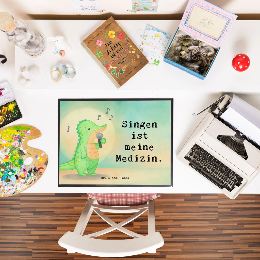 Schreibtischunterlage Krokodil Singen Design Schreibtischunterlage Groß, Schreibtisch Unterlagen, Büroartikel, Schreibwaren, Bürobedarf, Schreibtischauflage, Schreibunterlage, Geschenk, Sport, Sportart, Hobby, Schenken, Danke, Dankeschön, Auszeichnung, Gewinn, Sportler, Hobbysänger, Live Auftritt, Gesang, Band, Singen