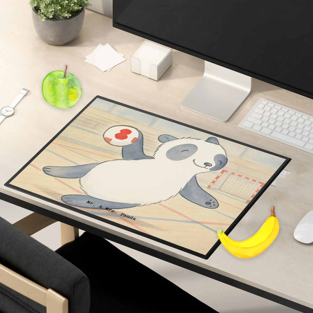 Schreibtischunterlage Panda Handball spielen Design Schreibtischauflage, Schreibwaren, Bürobedarf, Schreibtischunterlage Groß, Schreibunterlage, Büroartikel, Schreibtisch Unterlagen, Geschenk, Sport, Sportart, Hobby, Schenken, Danke, Dankeschön, Auszeichnung, Gewinn, Sportler, Handball Club, Handball spielen, Handball Turnier, Handball Verein