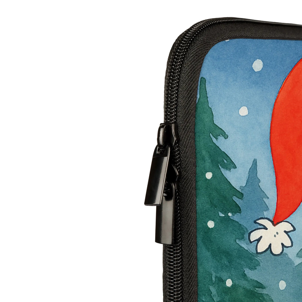 Notebook Tasche Fuchs Weihnachten Design Notebookhülle, Notebook-Tasche Casual, Notebook-Tasche Aus Leder, Notebook-Tasche Business, Notebook-Tasche Ergonomisch, Notebook-Tasche Für 17 Zoll, Notebook-Tasche Minimalistisch, Notebook-Tasche Slim, ChatGPT:<br />Notebooktasche, Notebook-Tasche Mit Reißverschluss, Notebook-Tasche Studenten, Notebook-Aktentasche, Notebook-Tasche Für 15 Zoll, Laptop-Case, Notebook-Tasche Wasserfest, Notebook-Tasche Gepolstert, Laptoptasche, Notebook-Sleeve, Notebook-Tasche Leicht, Notebook-Case, Notebook-Tasche Mit Tragegriff, Laptop-Hülle, Laptop-Umhängetasche, Notebook-Tasche Rucksackstil, Laptophülle, Notebook-Rucksack, Notebook-Tasche Mit Schultergurt, Notebook-Tasche Aus Canvas, Notebook-Tasche Aus Nylon, Laptop-Sleeve, Notebook-Tasche Für Herren, Notebook-Querträger, Notebook-Tasche Büro, Notebook-Tasche Klassisch, Notebook-Tasche Aus Neopren, Laptop-Aktentasche, Notebook-Tasche Für Damen, Notebook-Tasche Modern, Notebook-Tasche Robust, Laptop-Messenger-Bag, Laptop-Rucksack, Notebook-Tasche Vintage, Notebook-Tasche Reisegeeignet, Notebook-Tasche Mit Organizer, Notebook-Tasche Mit Zubehörfach, Notebook-Tasche Für 13 Zoll, Notebook-Umhängetasche, Winter, Weihnachten, Weihnachtsdeko, Nikolaus, Advent, Heiligabend, Wintermotiv, Füchse, Fuchs, Weihnachtszeit, Geschenk Weihnachten, Weihnachtsmann, Spruch schön