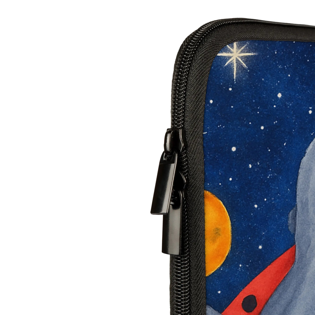 Notebook Tasche Sternzeichen Zwilling Design Notebook-Tasche Leicht, Notebook-Tasche Gepolstert, Laptoptasche, Notebook-Tasche Robust, Notebook-Tasche Slim, Notebook-Case, Notebook-Tasche Rucksackstil, Notebook-Tasche Mit Reißverschluss, ChatGPT:<br />Notebooktasche, Notebook-Tasche Aus Leder, Notebook-Tasche Für 13 Zoll, Notebookhülle, Notebook-Tasche Büro, Laptophülle, Notebook-Tasche Aus Neopren, Laptop-Rucksack, Notebook-Tasche Mit Organizer, Notebook-Tasche Modern, Notebook-Tasche Minimalistisch, Notebook-Tasche Business, Laptop-Hülle, Notebook-Tasche Mit Tragegriff, Notebook-Tasche Aus Nylon, Notebook-Tasche Ergonomisch, Notebook-Tasche Für Damen, Notebook-Tasche Mit Schultergurt, Laptop-Messenger-Bag, Notebook-Rucksack, Notebook-Tasche Für 17 Zoll, Notebook-Tasche Für 15 Zoll, Laptop-Aktentasche, Notebook-Umhängetasche, Notebook-Tasche Casual, Notebook-Querträger, Notebook-Tasche Vintage, Notebook-Tasche Für Herren, Notebook-Tasche Aus Canvas, Notebook-Tasche Studenten, Notebook-Tasche Mit Zubehörfach, Laptop-Umhängetasche, Notebook-Sleeve, Laptop-Case, Notebook-Tasche Wasserfest, Notebook-Aktentasche, Notebook-Tasche Reisegeeignet, Notebook-Tasche Klassisch, Laptop-Sleeve, Tierkreiszeichen, Sternzeichen, Horoskop, Astrologie, Aszendent, Zwillingsschwester, Marienkäfer, Geschenk Juni, Geschenk Mai, Zwillinge, Geburtstag Mai, Zwilling Sternzeichen, Zwillingsbruder, Glückskäfer, Zwilling Geschenk