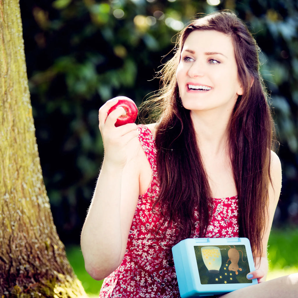 Brotdose Maus Sterne Design Lunchbehältnis, Brotzeitbox, Mahlzeitendose, Picknickbox, Frischhaltedose, Proviantdose, Jausenbox, Essensdose, Brotbüchse, Brotdose, Pausendose, Aufbewahrungsbox, Picknickdose, Pausenbox, Brotbox, Lebensmittel Aufbewahrungsbox, Frühstücksbox, Vesperbox, Aufbewahrungsbox essen, Snackbox, Brotbehälter, Vesperdose, Essensbehälter, Frühstücksdose, Essensbox, Butterbrotdose, Bento Box, Pausenbrotbox, Schulbrotdose, Jausendose, Snackdose, Lunchbehälter, Brotzeitdose, Brot Aufbewahrungsbox, Tiere, Tiermotive, Gute Laune, Lustige Sprüche, Wunsch, Kind, Kindergeburtstag, Geburtstag, Taufe, Hoffnung, Sterne, Erstes Kind, Geburt, Maus, Schwangerschaft, Taufgeschenk, Träume