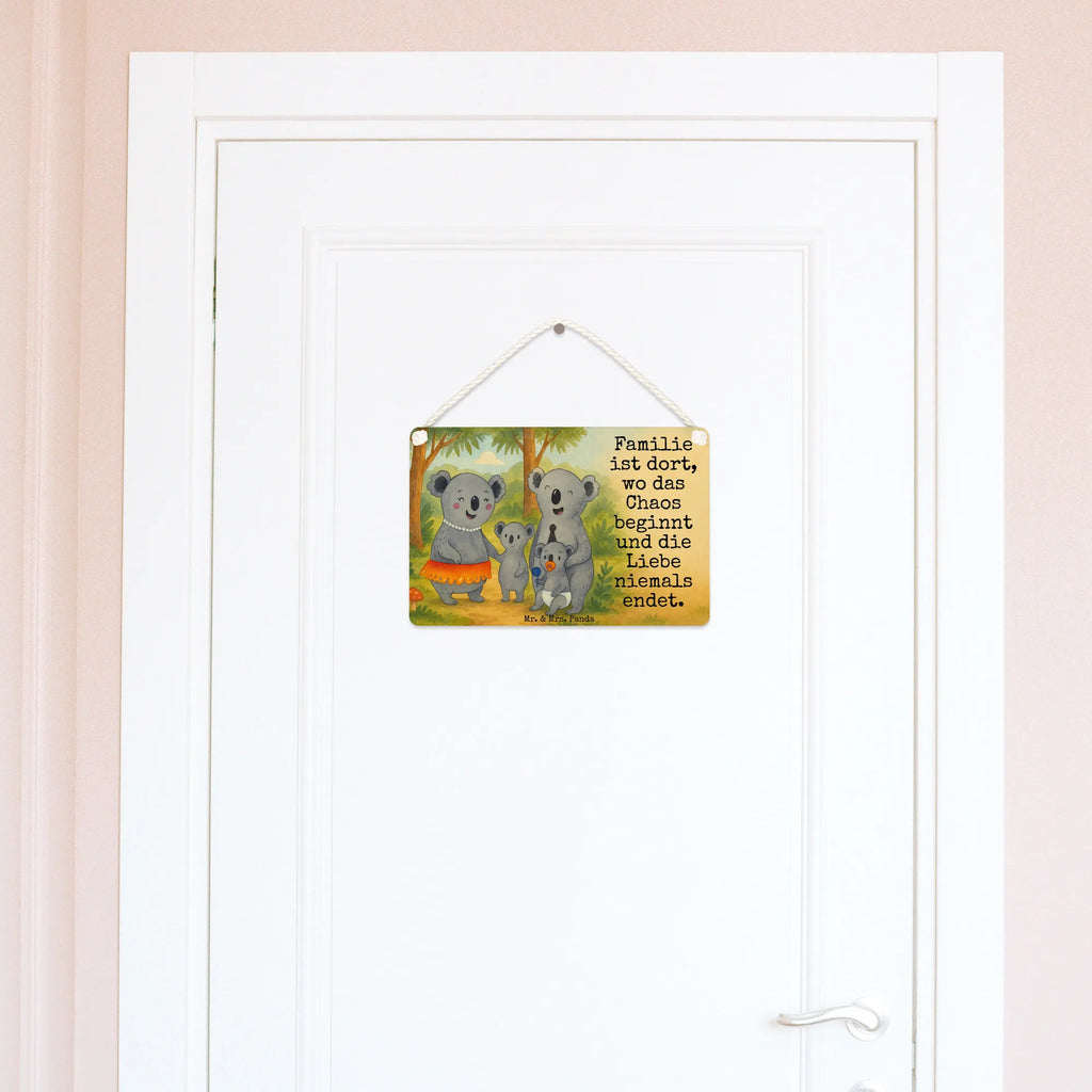 Deko Schild Koala Familie Design Deko schild Mit Blumenmotiv, Deko schild Mit Spruch, Deko Schild, Deko schild Mit Herz, Metallschild, Deko schild Mit Motiv, Wanddeko Schild, Deko schild Für Balkon, Dekoschild Handgemacht, Deko Wandtafel, Deko schild Mit Lebensweisheit, Deko schild Landhausstil, Türschild Mit Spruch, Wandschild, Deko schild Liebevoll Gestaltet, Lustiges Deko schild, Dekoschild, Vintage Schild, Dekoschild Für Badezimmer, Deko schild Für Küche, Dekoschild Für Freunde, Dekoschild Für Flur, Schild Aus Holz, Schild Zum Hinstellen, Dekoschild Geschenk, Dekoschild Zum Aufhängen, Türschild, Dekoschild Klein, Deko schild Modern, Spruchschild, Dekoschild Für Familie, Rustikales Deko schild, Schild Aus Metall, Shabby Chic Schild, Dekoschild Aus Holz, Dekos child Für Garten, Schild Zum Aufstellen, Dekoschild Groß, Deko schild Für Wohnzimmer, Holzschild, Familie, Vatertag, Muttertag, Bruder, Schwester, Mama, Papa, Oma, Opa, Koala, Geschwister, Kinder, Familienleben, Koalas, Family