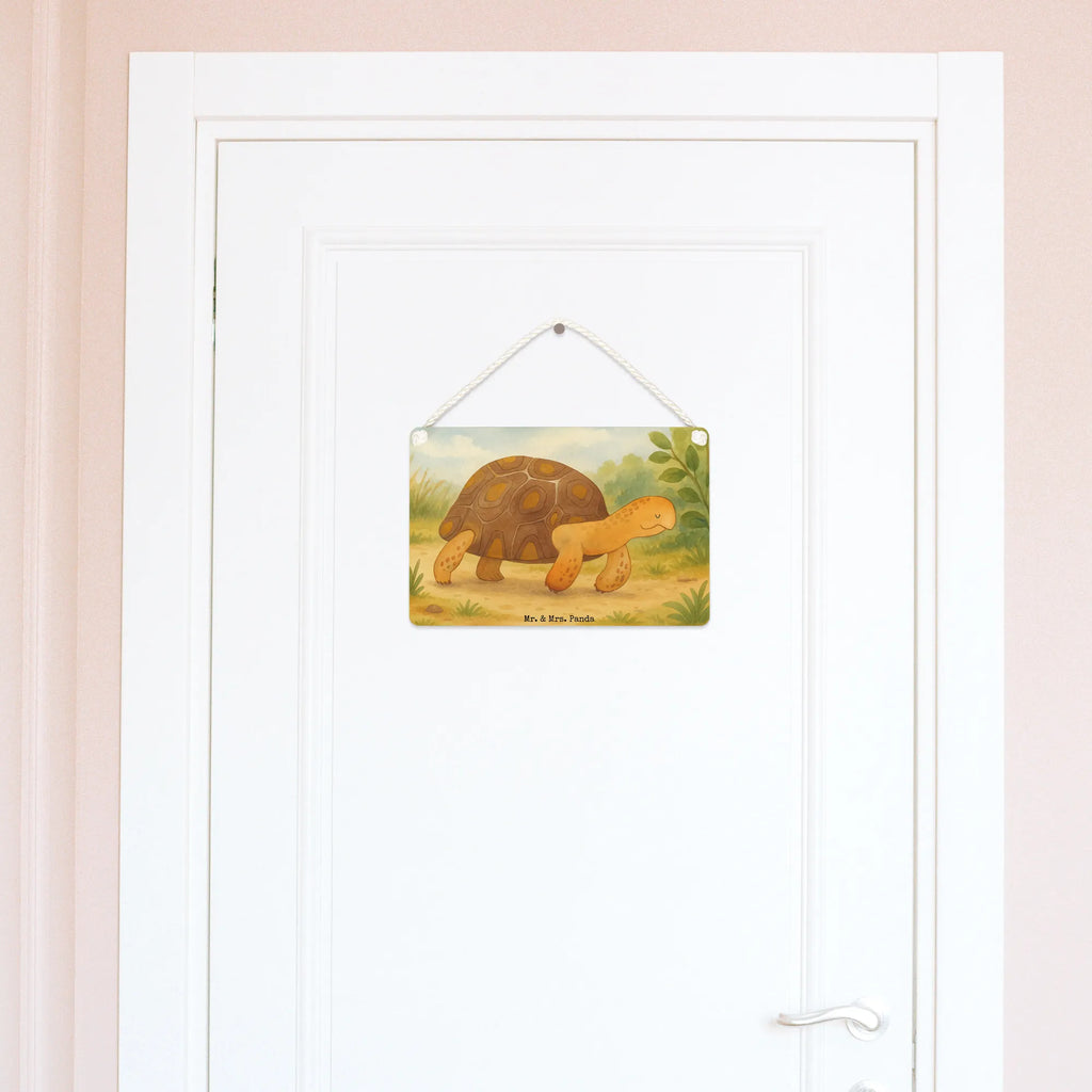 Deko Schild Schildkröte Marschieren Design Dekoschild, Deko schild Liebevoll Gestaltet, Holzschild, Schild Aus Metall, Deko schild Mit Blumenmotiv, Lustiges Deko schild, Dekoschild Für Freunde, Deko schild Mit Spruch, Deko schild Mit Lebensweisheit, Dekos child Für Garten, Schild Zum Aufstellen, Deko schild Für Küche, Dekoschild Für Badezimmer, Deko schild Mit Motiv, Deko schild Mit Herz, Dekoschild Handgemacht, Spruchschild, Türschild, Dekoschild Geschenk, Deko Wandtafel, Wanddeko Schild, Vintage Schild, Dekoschild Aus Holz, Deko Schild, Shabby Chic Schild, Schild Aus Holz, Dekoschild Zum Aufhängen, Deko schild Landhausstil, Dekoschild Groß, Dekoschild Für Familie, Rustikales Deko schild, Metallschild, Schild Zum Hinstellen, Wandschild, Deko schild Für Balkon, Türschild Mit Spruch, Deko schild Modern, Deko schild Für Wohnzimmer, Dekoschild Für Flur, Dekoschild Klein, Meerestiere, Meer, Urlaub, Inspiration, Schildkröten, Schildkröte, Neustart, Reiselust, Motivation, get lost, Abenteuer, Lieblingsmensch