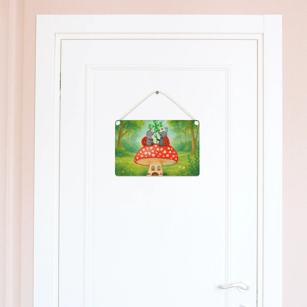 Deko Schild Marienkäfer Fliegenpilz Design Türschild Mit Spruch, Schild Aus Holz, Deko schild Mit Herz, Schild Zum Hinstellen, Lustiges Deko schild, Shabby Chic Schild, Deko schild Liebevoll Gestaltet, Deko schild Mit Blumenmotiv, Dekoschild, Wandschild, Spruchschild, Dekos child Für Garten, Holzschild, Deko schild Modern, Dekoschild Für Flur, Deko schild Mit Lebensweisheit, Deko schild Landhausstil, Deko Schild, Schild Aus Metall, Deko schild Mit Spruch, Deko schild Für Balkon, Dekoschild Für Badezimmer, Deko Wandtafel, Schild Zum Aufstellen, Deko schild Für Küche, Deko schild Mit Motiv, Dekoschild Aus Holz, Dekoschild Handgemacht, Rustikales Deko schild, Vintage Schild, Dekoschild Klein, Dekoschild Zum Aufhängen, Deko schild Für Wohnzimmer, Türschild, Dekoschild Für Freunde, Dekoschild Für Familie, Dekoschild Groß, Metallschild, Wanddeko Schild, Dekoschild Geschenk, Tiermotive, Gute Laune, lustige Sprüche, Tiere, Haus, Fliegenpilz, zuhause, Fleigenpilzhaus, Wohnung, Marienkäfer