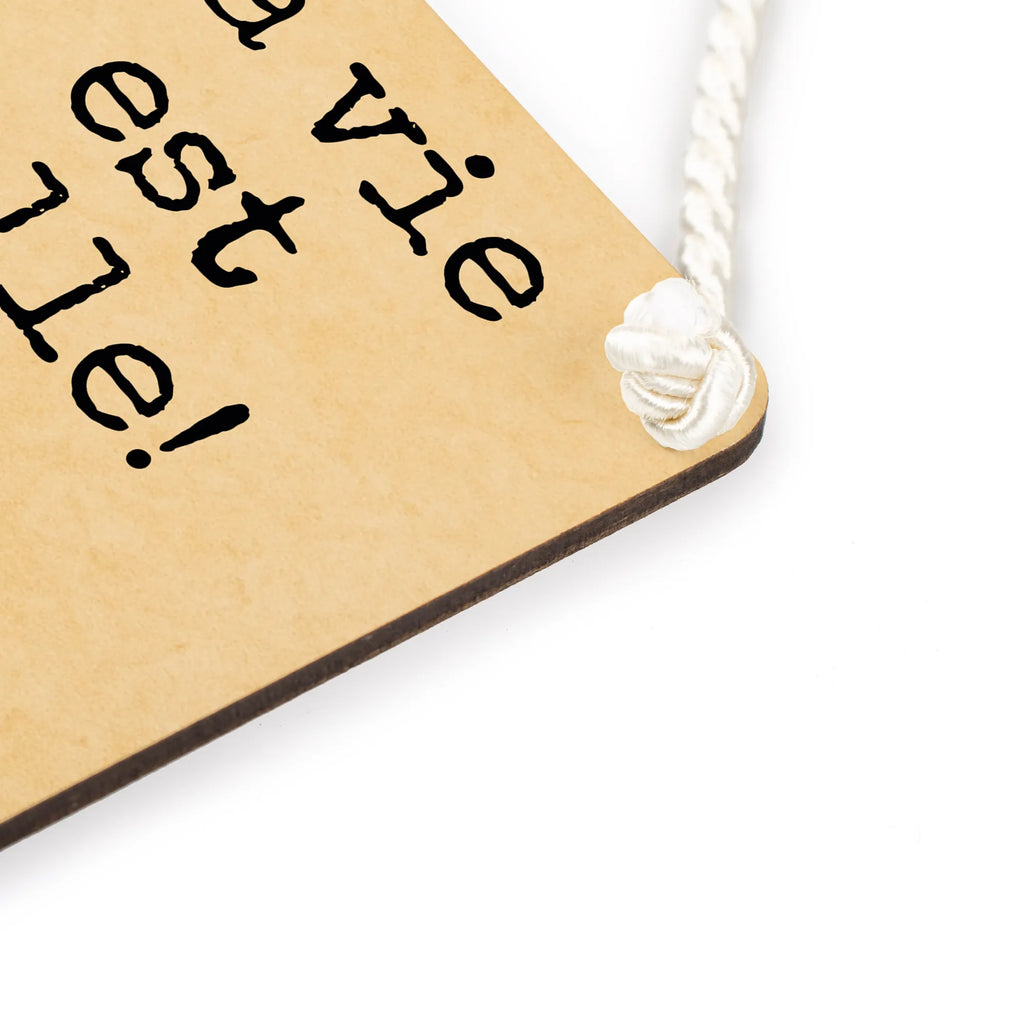 Deko Schild Eule Frankreich Design Schild Aus Holz, Schild Zum Hinstellen, Deko schild Mit Motiv, Dekoschild, Vintage Schild, Dekoschild Für Freunde, Deko schild Für Küche, Deko schild Mit Spruch, Dekoschild Aus Holz, Deko schild Mit Herz, Deko Schild, Metallschild, Dekoschild Klein, Schild Aus Metall, Deko schild Modern, Dekoschild Handgemacht, Dekoschild Zum Aufhängen, Deko schild Für Wohnzimmer, Dekoschild Für Flur, Deko schild Liebevoll Gestaltet, Dekoschild Für Familie, Deko Wandtafel, Schild Zum Aufstellen, Dekoschild Groß, Deko schild Für Balkon, Dekoschild Für Badezimmer, Deko schild Mit Blumenmotiv, Deko schild Mit Lebensweisheit, Türschild, Dekoschild Geschenk, Dekos child Für Garten, Lustiges Deko schild, Spruchschild, Wanddeko Schild, Rustikales Deko schild, Türschild Mit Spruch, Shabby Chic Schild, Wandschild, Holzschild, Deko schild Landhausstil, Eule, Spruch schön, Owl, Frankreich, Eulen, das Leben ist schön, hibou, Spruch Französisch, Eule Deko, La vie est belle