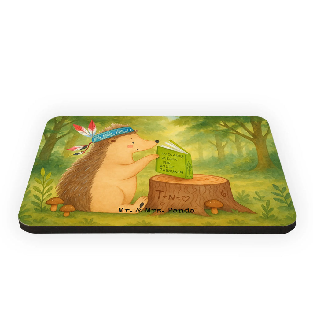 Magnet Igel Federschmuck Design Kühlschrank Dekoration, Notiz Magnet, Kühlschrankmagnet, Motivmagnete, Whiteboard Magnet, Dekomagnet, Souvenir Magnet, Pinnwandmagnet, Waldtiere, Tiere, Camping, Lagerfeuer, Abenteuer, Indianer, Igel