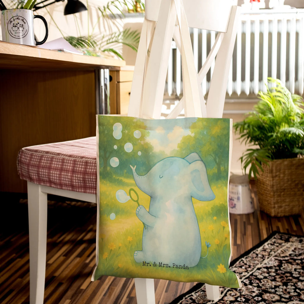 Einkaufstasche Elefant Seifenblasen Design Tragetasche Zum Umhängen, Jutetaschen, Tragetasche Für Büro, Tragetasche Für Schule, Einkaufstasche, Stofftasche, Jutetasche, Tragetasche Waschbar, Tragetasche Robust, Tragetasche Für Bücher, Tragetasche Mit Henkel, Tragetasche Handgemacht, Tragetasche Für Alltag, Tragetasche Blanko, Stofftaschen, Tragetasche Mit Motiv, Bunte Tragetasche, Tragetasche Vintage, Lustige Tragetasche, Baumwolltasche, Baumwolltaschen, Leinentasche, Tragetasche Design, Tragetasche Nachhaltig, Tragetasche Umweltfreundlich, Faltbare Tragetasche, Tragetaschen, Tragetasche Kinder, Leinentaschen, Tragetasche, Tragetasche Für Einkäufe, Tragetasche Modern, Einkaufstaschen, Tragetasche Bedruckt, Tragetasche Herren, Große Tragetasche, Tragetasche Damen, Tragetasche Ohne Plastik, Tragetasche Mit Spruch, Tragetasche Wiederverwendbar, Beutel Tasche, Tragetasche Geschenkidee, Kleine Tragetasche, Tiermotive, Gute Laune, lustige Sprüche, Tiere, Elefant, Liebesbeweis, Elefanten, Liebe, Liebesspruch, Heimat, Seifenblasen, Dickhäuter, Gefühl. Daheim, Rüsseltier