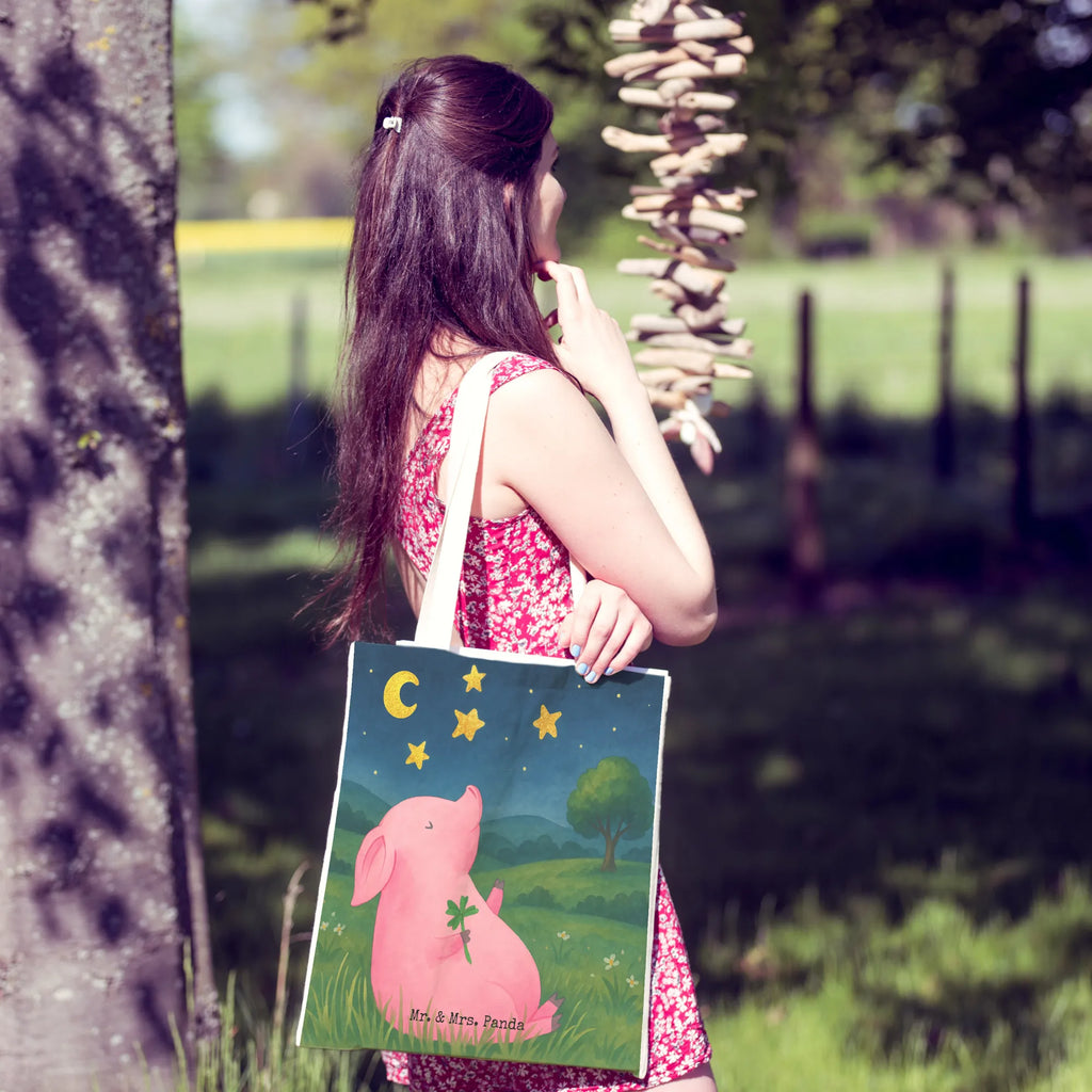 Einkaufstasche Schwein Glück Design Einkaufstaschen, Stofftasche, Tragetasche Für Bücher, Tragetasche Umweltfreundlich, Bunte Tragetasche, Tragetasche Robust, Einkaufstasche, Baumwolltaschen, Tragetasche Ohne Plastik, Leinentaschen, Leinentasche, Baumwolltasche, Stofftaschen, Tragetasche Mit Henkel, Beutel Tasche, Tragetasche Design, Faltbare Tragetasche, Tragetasche Kinder, Tragetasche Mit Spruch, Tragetasche Herren, Tragetasche Vintage, Tragetasche Modern, Tragetasche Für Schule, Jutetasche, Kleine Tragetasche, Tragetasche Bedruckt, Tragetasche Nachhaltig, Tragetasche Für Einkäufe, Tragetasche Wiederverwendbar, Tragetaschen, Tragetasche Mit Motiv, Jutetaschen, Tragetasche Für Büro, Tragetasche Geschenkidee, Lustige Tragetasche, Große Tragetasche, Tragetasche Damen, Tragetasche Blanko, Tragetasche Waschbar, Tragetasche, Tragetasche Handgemacht, Tragetasche Für Alltag, Tragetasche Zum Umhängen, Tiermotive, Gute Laune, lustige Sprüche, Tiere, Träume, Ziele, Schweinchen, Schwein, Motivation, Glücksschwein. Glück, Sernchen, Glücksbringer, Sterne