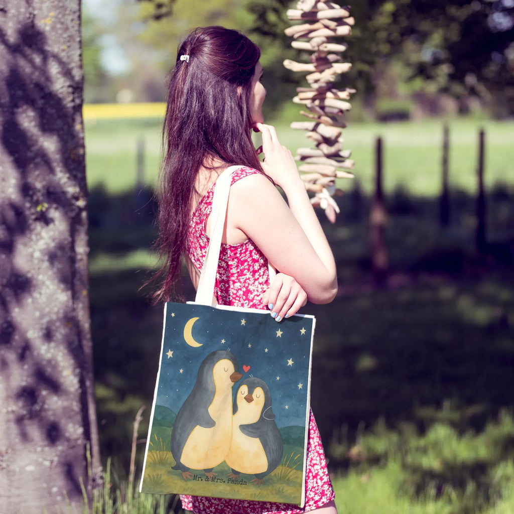 Einkaufstasche Pinguine Einschlafen Design Tragetasche Für Einkäufe, Leinentaschen, Leinentasche, Tragetasche, Tragetasche Bedruckt, Stofftasche, Tragetasche Mit Spruch, Faltbare Tragetasche, Tragetasche Für Alltag, Tragetasche Kinder, Tragetasche Modern, Tragetasche Design, Tragetasche Vintage, Tragetasche Nachhaltig, Baumwolltasche, Einkaufstaschen, Tragetasche Für Büro, Tragetasche Für Schule, Tragetasche Handgemacht, Tragetasche Blanko, Jutetaschen, Einkaufstasche, Tragetasche Robust, Baumwolltaschen, Tragetasche Umweltfreundlich, Tragetasche Ohne Plastik, Bunte Tragetasche, Tragetasche Herren, Tragetasche Damen, Tragetasche Wiederverwendbar, Jutetasche, Tragetasche Mit Motiv, Große Tragetasche, Kleine Tragetasche, Tragetasche Für Bücher, Stofftaschen, Tragetasche Geschenkidee, Tragetasche Zum Umhängen, Lustige Tragetasche, Tragetasche Waschbar, Beutel Tasche, Tragetaschen, Tragetasche Mit Henkel, Liebe, Partner, Freund, Freundin, Ehemann, Ehefrau, Heiraten, Verlobung, Heiratsantrag, Liebesgeschenk, Jahrestag, Hocheitstag, Geschenk für Partner, für Ehemann, Geschenk für Frauen, Mitbringsel, für Männer, Liebesbeweis, Geschenk für Freundin, Valentinstag, Hochzeitstag
