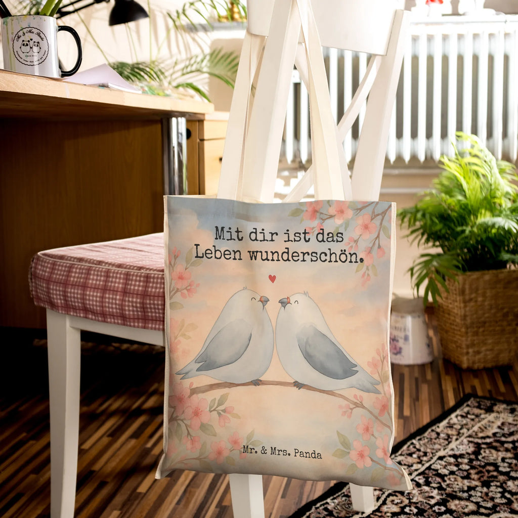 Einkaufstasche Turteltauben Liebe Design Tragetasche Mit Spruch, Faltbare Tragetasche, Tragetasche Für Bücher, Tragetasche Zum Umhängen, Tragetasche Ohne Plastik, Tragetasche Damen, Tragetasche Wiederverwendbar, Einkaufstasche, Tragetasche Geschenkidee, Tragetasche Umweltfreundlich, Jutetaschen, Stofftaschen, Lustige Tragetasche, Tragetaschen, Tragetasche Für Einkäufe, Kleine Tragetasche, Tragetasche Blanko, Tragetasche Für Büro, Leinentaschen, Tragetasche Für Alltag, Einkaufstaschen, Tragetasche Nachhaltig, Tragetasche Modern, Große Tragetasche, Baumwolltasche, Bunte Tragetasche, Tragetasche Kinder, Jutetasche, Tragetasche Robust, Tragetasche, Stofftasche, Leinentasche, Tragetasche Design, Baumwolltaschen, Beutel Tasche, Tragetasche Handgemacht, Tragetasche Vintage, Tragetasche Mit Henkel, Tragetasche Mit Motiv, Tragetasche Für Schule, Tragetasche Bedruckt, Tragetasche Waschbar, Tragetasche Herren, Liebe, Partner, Freund, Freundin, Ehemann, Ehefrau, Heiraten, Verlobung, Heiratsantrag, Liebesgeschenk, Jahrestag, Hocheitstag, Hochzeitstag, Geschenk Freund, Verliebt, Turteltauben, Tauben, Verheiratet, Turteltäubchen, Liebesbeweis, Verlobt, Geschenk Hochzeit, Geschenk Freundin