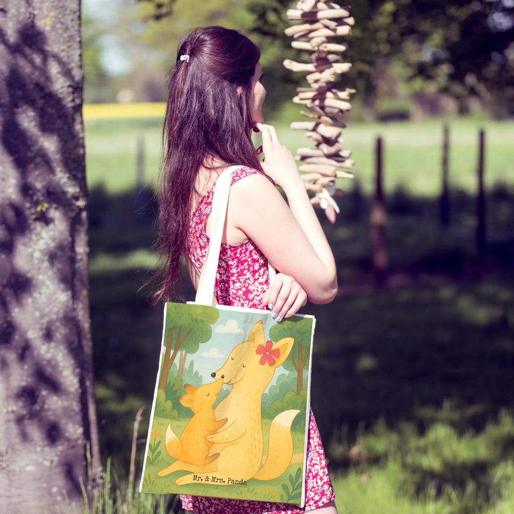 Einkaufstasche Fuchs Mama Design Tragetasche Für Alltag, Tragetasche Für Büro, Lustige Tragetasche, Tragetasche, Einkaufstasche, Bunte Tragetasche, Baumwolltasche, Tragetasche Vintage, Baumwolltaschen, Einkaufstaschen, Tragetasche Zum Umhängen, Jutetaschen, Tragetasche Robust, Beutel Tasche, Tragetasche Blanko, Tragetasche Ohne Plastik, Tragetasche Für Bücher, Tragetasche Mit Henkel, Tragetasche Geschenkidee, Tragetasche Mit Motiv, Tragetasche Herren, Tragetasche Nachhaltig, Tragetasche Für Einkäufe, Tragetasche Wiederverwendbar, Tragetasche Umweltfreundlich, Stofftaschen, Tragetasche Handgemacht, Tragetasche Damen, Tragetasche Design, Tragetasche Für Schule, Stofftasche, Tragetasche Modern, Kleine Tragetasche, Tragetasche Kinder, Leinentasche, Tragetasche Mit Spruch, Leinentaschen, Große Tragetasche, Jutetasche, Faltbare Tragetasche, Tragetasche Bedruckt, Tragetaschen, Tragetasche Waschbar, Familie, Vatertag, Muttertag, Bruder, Schwester, Mama, Papa, Oma, Opa, Tochter, Geschenk, Mutter, Beste Tochter, Lieblingstochter