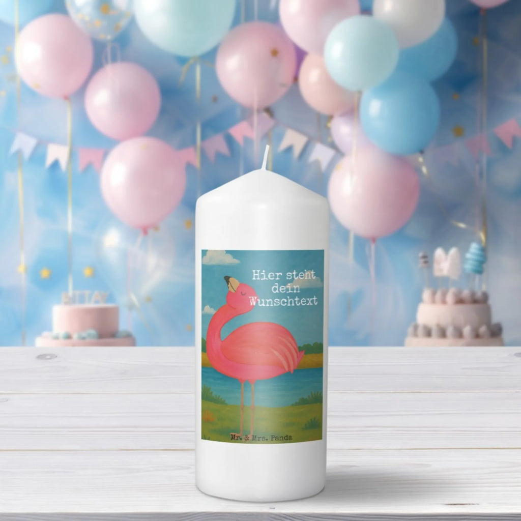 Personalised candle flamingo Proud Design Stearinkerze Mit Gravur, Laternenkerze Mit Namensdruck, Kerze Für Geburtstag Mit Wunschname, Andachtskerze Mit Namensgravur, Stabkerze Mit Gravur, Kerze Für Hochzeit Mit Namensgravur, Adventskerze Mit Wunschname, Gedenkkerze Mit Namen, LED-Kerze Mit Wunschname, Osterkerze Mit Namen, Glas-Kerze Mit Wunschname, Streukerze Mit Namensdruck, Fair-Trade-Kerze Mit Namensgravur, Kommunionkerze Mit Namen, Kerze Mit Prägung Und Wunschname, Tafelkerze Mit Wunschname, Gartenkerze Mit Namen, Trauerkerze Mit Namen, Weihnachtskerze Mit Namensgravur, Gastgeschenk Kerze Mit Namen, Bienenwachskerze Mit Wunschname, Blockkerze Mit Namensdruck, Votivkerze Mit Wunschname, Holz-Kerze Mit Namen, Grabkerze Mit Namensgravur, Kerze Mit Namen, Schwimmkerze Mit Namen, Metall-Kerze Mit Namensgravur, Outdoor-Kerze Mit Namensgravur, Personalisierte Kerze, Bio-Kerze Mit Wunschname, Handgemachte Kerze Mit Wunschname, Handgegossene Kerze Mit Namen, Taufekerze Mit Namensgravur, Stumpenkerze Mit Namensgravur, Kerzen-Set Mit Namensgravur, Kerze Mit Spruch Und Namen, Sojawachskerze Mit Namensdruck, Firmungskerze Mit Wunschname, Duftkerze Mit Namen, Teelicht Mit Namensdruck, Tischkerze Mit Namensdruck, Flamingo, Selbstliebe, Freundin, Tochter, Mama, beste Freundin, Selbstakzeptanz, Schwester, stolz, Freude