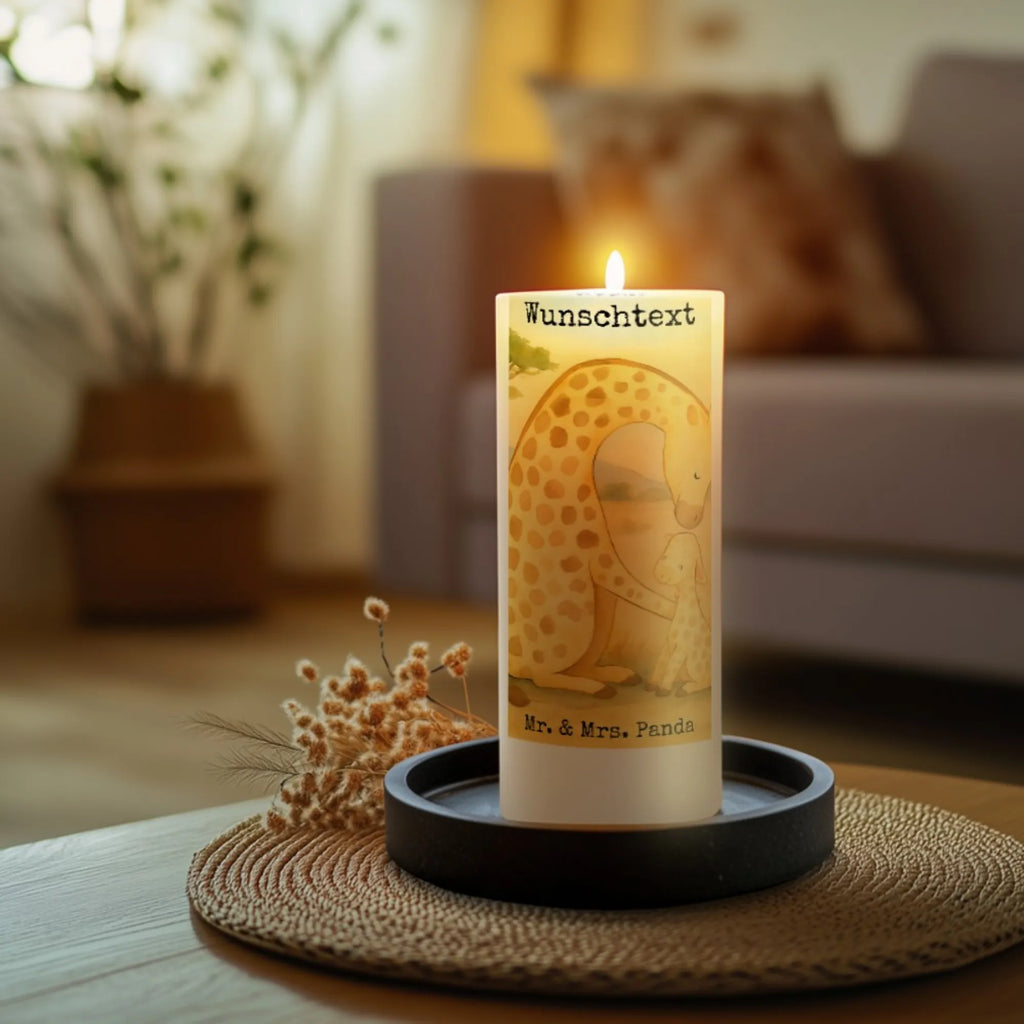Personalisierte Kerze Giraffe Kind Design Adventskerze Mit Wunschname, Kerze Mit Namen, Stearinkerze Mit Gravur, Kerze Mit Spruch Und Namen, Kerzen-Set Mit Namensgravur, Handgegossene Kerze Mit Namen, Personalisierte Kerze, Bio-Kerze Mit Wunschname, Stumpenkerze Mit Namensgravur, Tafelkerze Mit Wunschname, Kerze Für Geburtstag Mit Wunschname, Blockkerze Mit Namensdruck, Bienenwachskerze Mit Wunschname, Weihnachtskerze Mit Namensgravur, Taufekerze Mit Namensgravur, Streukerze Mit Namensdruck, LED-Kerze Mit Wunschname, Kerze Für Hochzeit Mit Namensgravur, Outdoor-Kerze Mit Namensgravur, Trauerkerze Mit Namen, Grabkerze Mit Namensgravur, Sojawachskerze Mit Namensdruck, Kommunionkerze Mit Namen, Votivkerze Mit Wunschname, Gartenkerze Mit Namen, Holz-Kerze Mit Namen, Gastgeschenk Kerze Mit Namen, Handgemachte Kerze Mit Wunschname, Schwimmkerze Mit Namen, Tischkerze Mit Namensdruck, Teelicht Mit Namensdruck, Kerze Mit Prägung Und Wunschname, Stabkerze Mit Gravur, Glas-Kerze Mit Wunschname, Gedenkkerze Mit Namen, Metall-Kerze Mit Namensgravur, Fair-Trade-Kerze Mit Namensgravur, Duftkerze Mit Namen, Firmungskerze Mit Wunschname, Laternenkerze Mit Namensdruck, Andachtskerze Mit Namensgravur, Osterkerze Mit Namen, Afrika, Wildtiere, Tochter, Mama, Giraffe, Lieblingsmensch, Mutter, Kind, Sohn