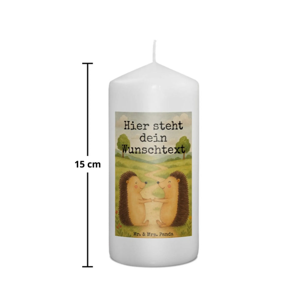 Personalisierte Kerze Igel Liebe Design Osterkerze Mit Namen, LED-Kerze Mit Wunschname, Adventskerze Mit Wunschname, Votivkerze Mit Wunschname, Gedenkkerze Mit Namen, Kerze Für Geburtstag Mit Wunschname, Blockkerze Mit Namensdruck, Kerze Mit Spruch Und Namen, Firmungskerze Mit Wunschname, Metall-Kerze Mit Namensgravur, Fair-Trade-Kerze Mit Namensgravur, Outdoor-Kerze Mit Namensgravur, Schwimmkerze Mit Namen, Stumpenkerze Mit Namensgravur, Grabkerze Mit Namensgravur, Tafelkerze Mit Wunschname, Tischkerze Mit Namensdruck, Glas-Kerze Mit Wunschname, Taufekerze Mit Namensgravur, Weihnachtskerze Mit Namensgravur, Stearinkerze Mit Gravur, Gartenkerze Mit Namen, Handgegossene Kerze Mit Namen, Personalisierte Kerze, Holz-Kerze Mit Namen, Kerze Mit Namen, Kerze Mit Prägung Und Wunschname, Kommunionkerze Mit Namen, Handgemachte Kerze Mit Wunschname, Kerzen-Set Mit Namensgravur, Gastgeschenk Kerze Mit Namen, Stabkerze Mit Gravur, Laternenkerze Mit Namensdruck, Streukerze Mit Namensdruck, Bienenwachskerze Mit Wunschname, Bio-Kerze Mit Wunschname, Duftkerze Mit Namen, Teelicht Mit Namensdruck, Sojawachskerze Mit Namensdruck, Kerze Für Hochzeit Mit Namensgravur, Trauerkerze Mit Namen, Andachtskerze Mit Namensgravur, Liebe, Partner, Freund, Freundin, Ehemann, Ehefrau, Heiraten, Verlobung, Heiratsantrag, Liebesgeschenk, Jahrestag, Hocheitstag, Hochzeit, Hochzeitstag, Geschenk, Igel, Liebesbeweis, Verliebt, Verheiratet, Verlobt