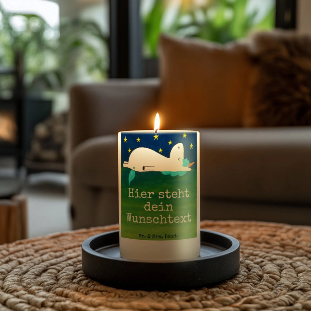 Personalisierte Kerze Einhorn Sternenhimmel Design Metall-Kerze Mit Namensgravur, Stabkerze Mit Gravur, Gartenkerze Mit Namen, Andachtskerze Mit Namensgravur, Teelicht Mit Namensdruck, Kerze Für Geburtstag Mit Wunschname, Taufekerze Mit Namensgravur, Trauerkerze Mit Namen, Stearinkerze Mit Gravur, Blockkerze Mit Namensdruck, Handgemachte Kerze Mit Wunschname, Sojawachskerze Mit Namensdruck, Votivkerze Mit Wunschname, Osterkerze Mit Namen, Handgegossene Kerze Mit Namen, Gedenkkerze Mit Namen, Bienenwachskerze Mit Wunschname, Fair-Trade-Kerze Mit Namensgravur, LED-Kerze Mit Wunschname, Weihnachtskerze Mit Namensgravur, Glas-Kerze Mit Wunschname, Kerze Mit Spruch Und Namen, Laternenkerze Mit Namensdruck, Kerze Mit Namen, Holz-Kerze Mit Namen, Tischkerze Mit Namensdruck, Adventskerze Mit Wunschname, Kerzen-Set Mit Namensgravur, Bio-Kerze Mit Wunschname, Kerze Für Hochzeit Mit Namensgravur, Streukerze Mit Namensdruck, Stumpenkerze Mit Namensgravur, Schwimmkerze Mit Namen, Gastgeschenk Kerze Mit Namen, Tafelkerze Mit Wunschname, Personalisierte Kerze, Duftkerze Mit Namen, Kerze Mit Prägung Und Wunschname, Firmungskerze Mit Wunschname, Kommunionkerze Mit Namen, Grabkerze Mit Namensgravur, Outdoor-Kerze Mit Namensgravur, Einhorn, Einhörner, Einhorn Deko, Unicorn, Verrückt, Sternenhimmel, Sterne, Dachschaden