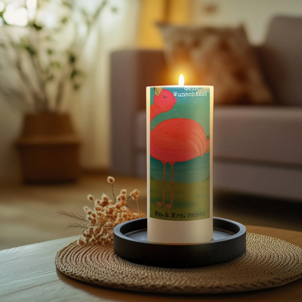 Personalised candle flamingo Proud Design Stearinkerze Mit Gravur, Laternenkerze Mit Namensdruck, Kerze Für Geburtstag Mit Wunschname, Andachtskerze Mit Namensgravur, Stabkerze Mit Gravur, Kerze Für Hochzeit Mit Namensgravur, Adventskerze Mit Wunschname, Gedenkkerze Mit Namen, LED-Kerze Mit Wunschname, Osterkerze Mit Namen, Glas-Kerze Mit Wunschname, Streukerze Mit Namensdruck, Fair-Trade-Kerze Mit Namensgravur, Kommunionkerze Mit Namen, Kerze Mit Prägung Und Wunschname, Tafelkerze Mit Wunschname, Gartenkerze Mit Namen, Trauerkerze Mit Namen, Weihnachtskerze Mit Namensgravur, Gastgeschenk Kerze Mit Namen, Bienenwachskerze Mit Wunschname, Blockkerze Mit Namensdruck, Votivkerze Mit Wunschname, Holz-Kerze Mit Namen, Grabkerze Mit Namensgravur, Kerze Mit Namen, Schwimmkerze Mit Namen, Metall-Kerze Mit Namensgravur, Outdoor-Kerze Mit Namensgravur, Personalisierte Kerze, Bio-Kerze Mit Wunschname, Handgemachte Kerze Mit Wunschname, Handgegossene Kerze Mit Namen, Taufekerze Mit Namensgravur, Stumpenkerze Mit Namensgravur, Kerzen-Set Mit Namensgravur, Kerze Mit Spruch Und Namen, Sojawachskerze Mit Namensdruck, Firmungskerze Mit Wunschname, Duftkerze Mit Namen, Teelicht Mit Namensdruck, Tischkerze Mit Namensdruck, Flamingo, Selbstliebe, Freundin, Tochter, Mama, beste Freundin, Selbstakzeptanz, Schwester, stolz, Freude