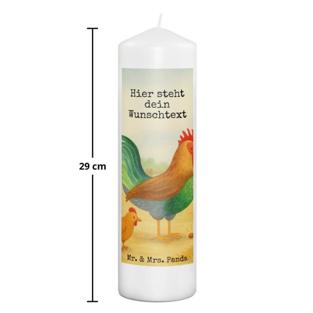 Personalisierte Kerze Hahn Korn Design Grabkerze Mit Namensgravur, Kerzen-Set Mit Namensgravur, Adventskerze Mit Wunschname, Tischkerze Mit Namensdruck, Metall-Kerze Mit Namensgravur, Kerze Für Geburtstag Mit Wunschname, Stearinkerze Mit Gravur, Fair-Trade-Kerze Mit Namensgravur, Sojawachskerze Mit Namensdruck, Streukerze Mit Namensdruck, Kerze Mit Namen, Handgegossene Kerze Mit Namen, Weihnachtskerze Mit Namensgravur, Trauerkerze Mit Namen, Gastgeschenk Kerze Mit Namen, Handgemachte Kerze Mit Wunschname, Holz-Kerze Mit Namen, Blockkerze Mit Namensdruck, Andachtskerze Mit Namensgravur, Taufekerze Mit Namensgravur, Glas-Kerze Mit Wunschname, Personalisierte Kerze, Kommunionkerze Mit Namen, Firmungskerze Mit Wunschname, Gedenkkerze Mit Namen, Kerze Mit Prägung Und Wunschname, Kerze Mit Spruch Und Namen, Outdoor-Kerze Mit Namensgravur, Stumpenkerze Mit Namensgravur, Stabkerze Mit Gravur, Schwimmkerze Mit Namen, Votivkerze Mit Wunschname, LED-Kerze Mit Wunschname, Osterkerze Mit Namen, Bio-Kerze Mit Wunschname, Kerze Für Hochzeit Mit Namensgravur, Tafelkerze Mit Wunschname, Gartenkerze Mit Namen, Duftkerze Mit Namen, Bienenwachskerze Mit Wunschname, Teelicht Mit Namensdruck, Laternenkerze Mit Namensdruck, Bauernhof, Hoftiere, Landwirt, Landwirtin, Henne, Eier, Natur, Hahn, Korn