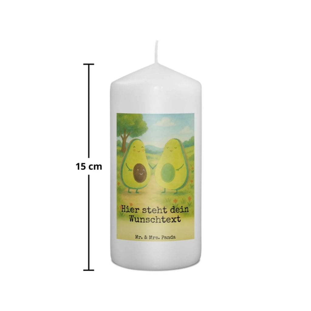Personalisierte Kerze Avocado Pärchen Design Glas-Kerze Mit Wunschname, Personalisierte Kerze, Grabkerze Mit Namensgravur, Tischkerze Mit Namensdruck, Fair-Trade-Kerze Mit Namensgravur, Osterkerze Mit Namen, Weihnachtskerze Mit Namensgravur, Taufekerze Mit Namensgravur, Teelicht Mit Namensdruck, Andachtskerze Mit Namensgravur, Kerze Mit Prägung Und Wunschname, Outdoor-Kerze Mit Namensgravur, Schwimmkerze Mit Namen, Stearinkerze Mit Gravur, Bio-Kerze Mit Wunschname, Handgegossene Kerze Mit Namen, Metall-Kerze Mit Namensgravur, Kerze Mit Namen, Gastgeschenk Kerze Mit Namen, Kerze Mit Spruch Und Namen, Kerze Für Geburtstag Mit Wunschname, Laternenkerze Mit Namensdruck, Tafelkerze Mit Wunschname, Sojawachskerze Mit Namensdruck, Gartenkerze Mit Namen, Streukerze Mit Namensdruck, Kerzen-Set Mit Namensgravur, Handgemachte Kerze Mit Wunschname, LED-Kerze Mit Wunschname, Adventskerze Mit Wunschname, Votivkerze Mit Wunschname, Holz-Kerze Mit Namen, Gedenkkerze Mit Namen, Kommunionkerze Mit Namen, Firmungskerze Mit Wunschname, Stabkerze Mit Gravur, Stumpenkerze Mit Namensgravur, Trauerkerze Mit Namen, Kerze Für Hochzeit Mit Namensgravur, Blockkerze Mit Namensdruck, Bienenwachskerze Mit Wunschname, Duftkerze Mit Namen, Avocado, Veggie, Vegan, Gesund, Kinder, Avocados, Liebe, Familie, Hochzeit, Geburt, Babyparty, Schwangerschaft, Babyshower, Avocuddle