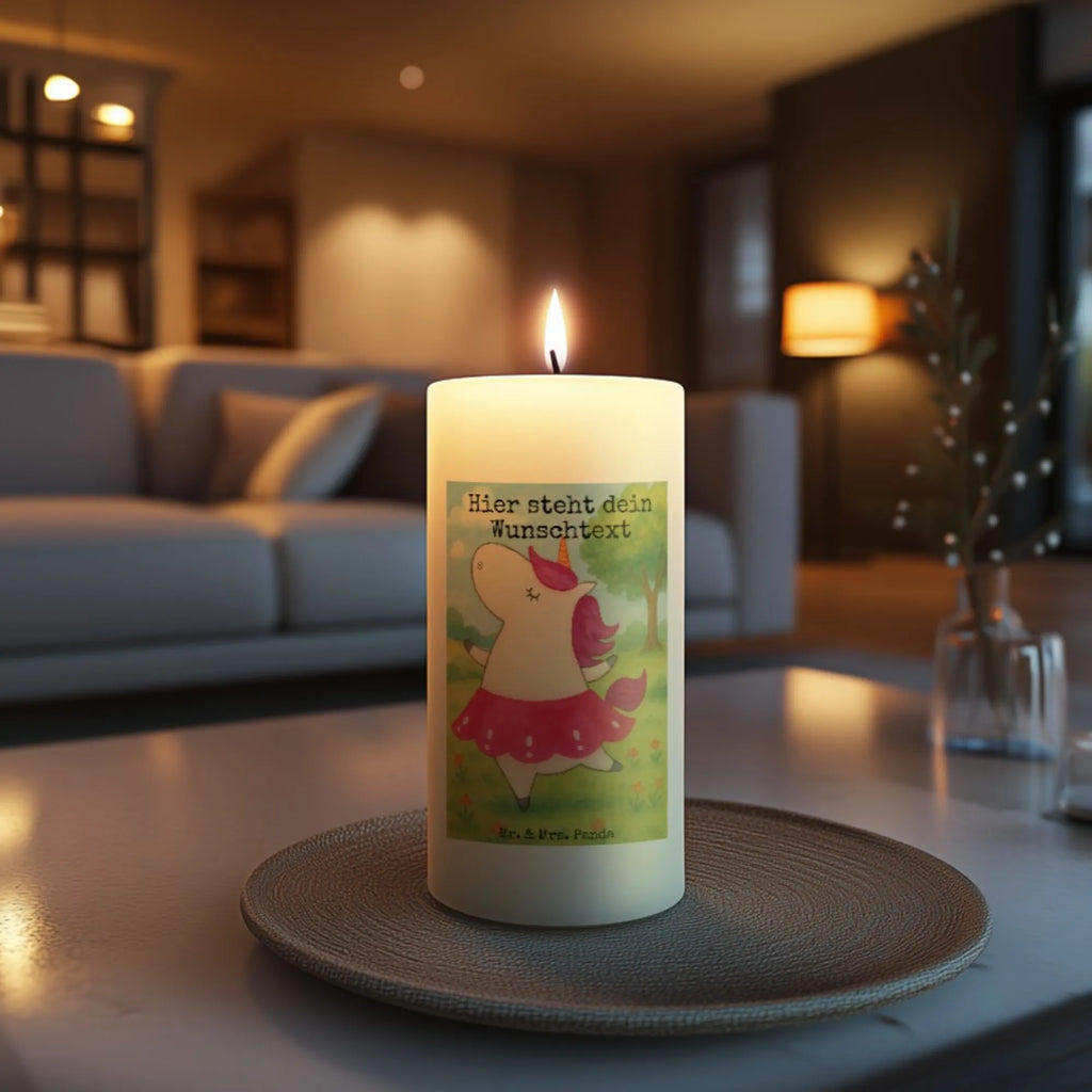 Personalisierte Kerze Einhorn Ballerina Design Streukerze Mit Namensdruck, Outdoor-Kerze Mit Namensgravur, Votivkerze Mit Wunschname, Kerze Mit Prägung Und Wunschname, Adventskerze Mit Wunschname, Taufekerze Mit Namensgravur, Teelicht Mit Namensdruck, Stumpenkerze Mit Namensgravur, Kerze Für Geburtstag Mit Wunschname, Weihnachtskerze Mit Namensgravur, Stearinkerze Mit Gravur, Stabkerze Mit Gravur, Gedenkkerze Mit Namen, Gastgeschenk Kerze Mit Namen, Sojawachskerze Mit Namensdruck, Osterkerze Mit Namen, Fair-Trade-Kerze Mit Namensgravur, Bio-Kerze Mit Wunschname, Schwimmkerze Mit Namen, LED-Kerze Mit Wunschname, Laternenkerze Mit Namensdruck, Kerzen-Set Mit Namensgravur, Andachtskerze Mit Namensgravur, Tafelkerze Mit Wunschname, Handgemachte Kerze Mit Wunschname, Trauerkerze Mit Namen, Gartenkerze Mit Namen, Handgegossene Kerze Mit Namen, Kerze Mit Spruch Und Namen, Bienenwachskerze Mit Wunschname, Grabkerze Mit Namensgravur, Kerze Mit Namen, Glas-Kerze Mit Wunschname, Holz-Kerze Mit Namen, Kerze Für Hochzeit Mit Namensgravur, Personalisierte Kerze, Metall-Kerze Mit Namensgravur, Tischkerze Mit Namensdruck, Duftkerze Mit Namen, Blockkerze Mit Namensdruck, Firmungskerze Mit Wunschname, Kommunionkerze Mit Namen, Einhorn, Einhörner, Einhorn Deko, Unicorn, Party, Tänzerin, Geburtstag, Feiern, Spaß, Wohnung, Ballerina, Tanzen, Lebenslust, Lebensfreude