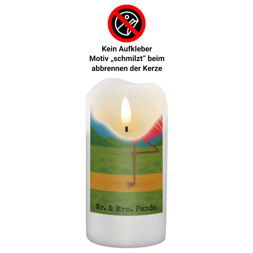 Personalisierte Kerze Flamingo Yoga Design Stearinkerze Mit Gravur, Tafelkerze Mit Wunschname, Schwimmkerze Mit Namen, Handgemachte Kerze Mit Wunschname, Bio-Kerze Mit Wunschname, Kerze Für Hochzeit Mit Namensgravur, Fair-Trade-Kerze Mit Namensgravur, Kerze Mit Prägung Und Wunschname, Tischkerze Mit Namensdruck, Bienenwachskerze Mit Wunschname, Osterkerze Mit Namen, Sojawachskerze Mit Namensdruck, Holz-Kerze Mit Namen, Laternenkerze Mit Namensdruck, Teelicht Mit Namensdruck, Stabkerze Mit Gravur, Outdoor-Kerze Mit Namensgravur, Kerzen-Set Mit Namensgravur, Trauerkerze Mit Namen, Kerze Für Geburtstag Mit Wunschname, Stumpenkerze Mit Namensgravur, Kerze Mit Namen, Gartenkerze Mit Namen, Kommunionkerze Mit Namen, Grabkerze Mit Namensgravur, Duftkerze Mit Namen, Taufekerze Mit Namensgravur, Gastgeschenk Kerze Mit Namen, Blockkerze Mit Namensdruck, LED-Kerze Mit Wunschname, Handgegossene Kerze Mit Namen, Metall-Kerze Mit Namensgravur, Gedenkkerze Mit Namen, Personalisierte Kerze, Firmungskerze Mit Wunschname, Kerze Mit Spruch Und Namen, Votivkerze Mit Wunschname, Streukerze Mit Namensdruck, Adventskerze Mit Wunschname, Glas-Kerze Mit Wunschname, Weihnachtskerze Mit Namensgravur, Andachtskerze Mit Namensgravur, Flamingo, Ärger, Achtsamkeit, Yoga, Tiefenentspannung, Aufregen, Yoga-Übung, Namaste, Entspannung, Vogel