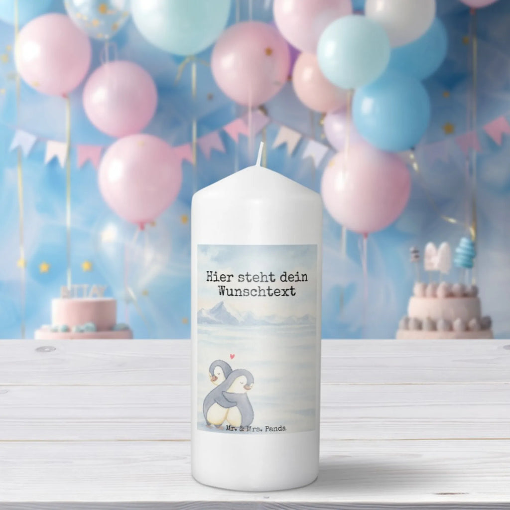 Personalisierte Kerze Pinguine Kuscheln Design Sojawachskerze Mit Namensdruck, Stearinkerze Mit Gravur, Kerze Mit Spruch Und Namen, Trauerkerze Mit Namen, Duftkerze Mit Namen, Stumpenkerze Mit Namensgravur, Bienenwachskerze Mit Wunschname, Handgemachte Kerze Mit Wunschname, Glas-Kerze Mit Wunschname, Kerze Mit Namen, Fair-Trade-Kerze Mit Namensgravur, Personalisierte Kerze, Kerze Für Hochzeit Mit Namensgravur, Blockkerze Mit Namensdruck, Bio-Kerze Mit Wunschname, Holz-Kerze Mit Namen, Laternenkerze Mit Namensdruck, Gartenkerze Mit Namen, Kommunionkerze Mit Namen, Adventskerze Mit Wunschname, Teelicht Mit Namensdruck, Firmungskerze Mit Wunschname, Outdoor-Kerze Mit Namensgravur, Gedenkkerze Mit Namen, Metall-Kerze Mit Namensgravur, Kerze Mit Prägung Und Wunschname, Taufekerze Mit Namensgravur, Stabkerze Mit Gravur, Tafelkerze Mit Wunschname, Streukerze Mit Namensdruck, Osterkerze Mit Namen, Weihnachtskerze Mit Namensgravur, Votivkerze Mit Wunschname, LED-Kerze Mit Wunschname, Tischkerze Mit Namensdruck, Andachtskerze Mit Namensgravur, Kerzen-Set Mit Namensgravur, Gastgeschenk Kerze Mit Namen, Grabkerze Mit Namensgravur, Kerze Für Geburtstag Mit Wunschname, Handgegossene Kerze Mit Namen, Schwimmkerze Mit Namen, Liebe, Partner, Freund, Freundin, Ehemann, Ehefrau, Heiraten, Verlobung, Heiratsantrag, Liebesgeschenk, Jahrestag, Hocheitstag, Mitbringsel, für Männer, für Ehemann, Liebesbeweis, Geschenk für Freundin, Valentinstag, Geschenk für Frauen, Geschenk für Partner, Hochzeitstag