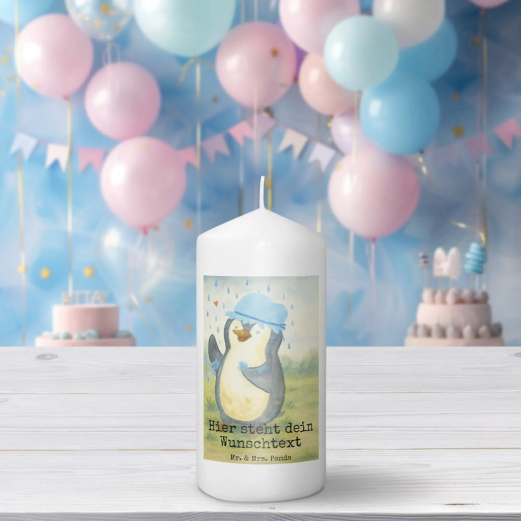 Personalisierte Kerze Pinguin Duschen Design Kerze Für Hochzeit Mit Namensgravur, Votivkerze Mit Wunschname, Laternenkerze Mit Namensdruck, Handgegossene Kerze Mit Namen, Tafelkerze Mit Wunschname, LED-Kerze Mit Wunschname, Trauerkerze Mit Namen, Kerze Mit Namen, Firmungskerze Mit Wunschname, Tischkerze Mit Namensdruck, Fair-Trade-Kerze Mit Namensgravur, Gartenkerze Mit Namen, Stabkerze Mit Gravur, Duftkerze Mit Namen, Metall-Kerze Mit Namensgravur, Adventskerze Mit Wunschname, Stumpenkerze Mit Namensgravur, Schwimmkerze Mit Namen, Kerze Mit Prägung Und Wunschname, Bienenwachskerze Mit Wunschname, Bio-Kerze Mit Wunschname, Holz-Kerze Mit Namen, Osterkerze Mit Namen, Blockkerze Mit Namensdruck, Kerze Mit Spruch Und Namen, Kerzen-Set Mit Namensgravur, Personalisierte Kerze, Streukerze Mit Namensdruck, Grabkerze Mit Namensgravur, Glas-Kerze Mit Wunschname, Gedenkkerze Mit Namen, Teelicht Mit Namensdruck, Kerze Für Geburtstag Mit Wunschname, Andachtskerze Mit Namensgravur, Taufekerze Mit Namensgravur, Handgemachte Kerze Mit Wunschname, Stearinkerze Mit Gravur, Gastgeschenk Kerze Mit Namen, Outdoor-Kerze Mit Namensgravur, Sojawachskerze Mit Namensdruck, Weihnachtskerze Mit Namensgravur, Kommunionkerze Mit Namen, Pinguin, Pinguine, Neustart, glücklich sein, duschen, Motivation, Dusche, Lebensmotto, Neuanfang