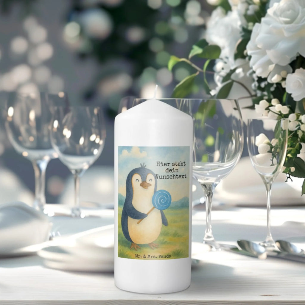 Personalisierte Kerze Pinguin Lolli Design Streukerze Mit Namensdruck, Adventskerze Mit Wunschname, Osterkerze Mit Namen, Kerze Für Geburtstag Mit Wunschname, Kerze Mit Spruch Und Namen, Stumpenkerze Mit Namensgravur, Sojawachskerze Mit Namensdruck, Kerzen-Set Mit Namensgravur, Trauerkerze Mit Namen, Teelicht Mit Namensdruck, LED-Kerze Mit Wunschname, Votivkerze Mit Wunschname, Duftkerze Mit Namen, Bio-Kerze Mit Wunschname, Metall-Kerze Mit Namensgravur, Gedenkkerze Mit Namen, Kerze Mit Prägung Und Wunschname, Kommunionkerze Mit Namen, Weihnachtskerze Mit Namensgravur, Schwimmkerze Mit Namen, Kerze Mit Namen, Firmungskerze Mit Wunschname, Fair-Trade-Kerze Mit Namensgravur, Kerze Für Hochzeit Mit Namensgravur, Taufekerze Mit Namensgravur, Bienenwachskerze Mit Wunschname, Gartenkerze Mit Namen, Handgemachte Kerze Mit Wunschname, Holz-Kerze Mit Namen, Tischkerze Mit Namensdruck, Personalisierte Kerze, Handgegossene Kerze Mit Namen, Gastgeschenk Kerze Mit Namen, Stabkerze Mit Gravur, Outdoor-Kerze Mit Namensgravur, Andachtskerze Mit Namensgravur, Glas-Kerze Mit Wunschname, Blockkerze Mit Namensdruck, Stearinkerze Mit Gravur, Tafelkerze Mit Wunschname, Grabkerze Mit Namensgravur, Laternenkerze Mit Namensdruck, Pinguin, Rebell, Süßigkeiten, Ganove, Spruch, Gauner, Rabauke, Lolli, Pinguine, Blödsinn
