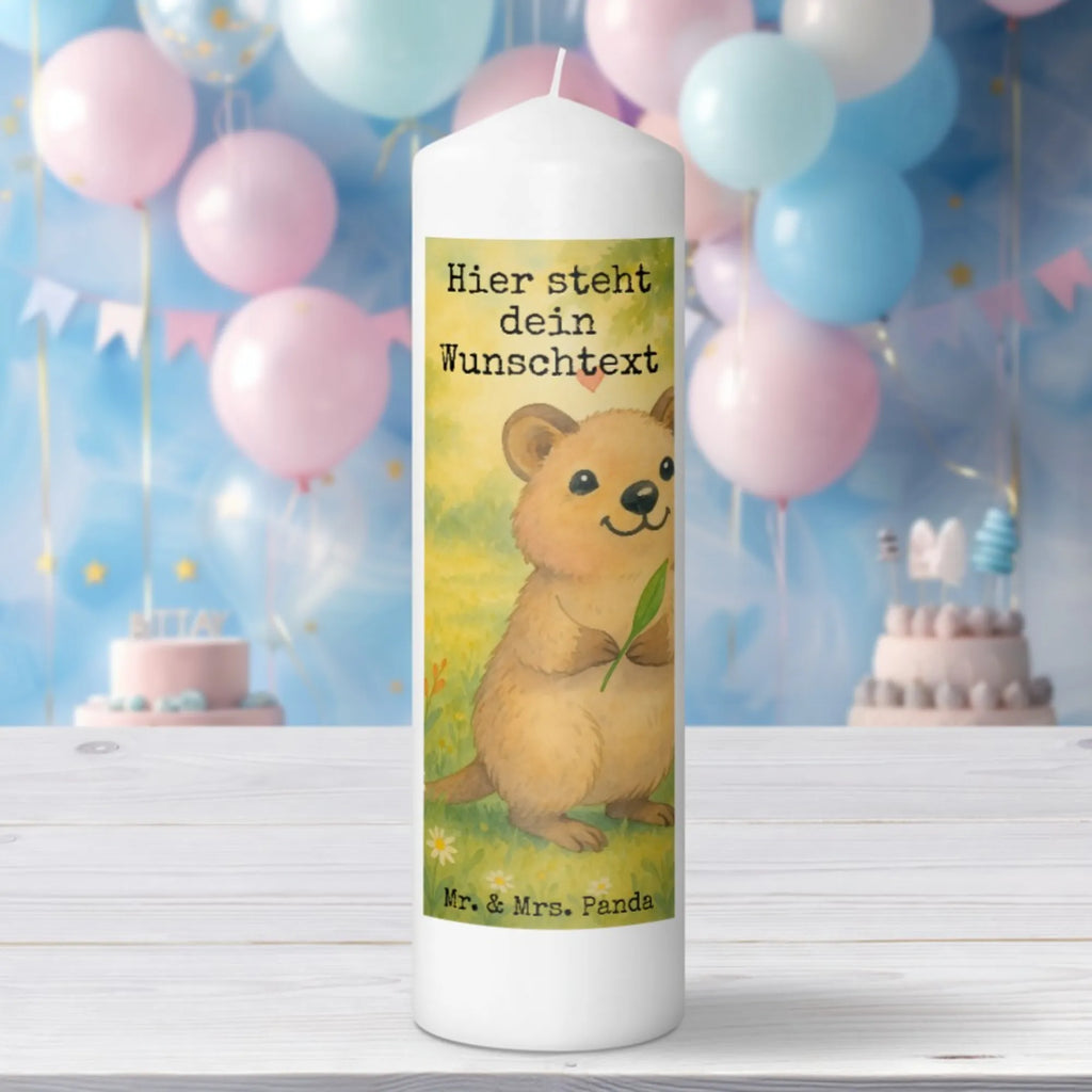 Personalisierte Kerze Quokka Happy Design Kerze Mit Namen, Schwimmkerze Mit Namen, Metall-Kerze Mit Namensgravur, Gastgeschenk Kerze Mit Namen, Tafelkerze Mit Wunschname, Grabkerze Mit Namensgravur, Outdoor-Kerze Mit Namensgravur, Stumpenkerze Mit Namensgravur, Firmungskerze Mit Wunschname, Gartenkerze Mit Namen, Holz-Kerze Mit Namen, Taufekerze Mit Namensgravur, Kerze Für Geburtstag Mit Wunschname, Stearinkerze Mit Gravur, Trauerkerze Mit Namen, Stabkerze Mit Gravur, Personalisierte Kerze, Adventskerze Mit Wunschname, Teelicht Mit Namensdruck, Osterkerze Mit Namen, Handgemachte Kerze Mit Wunschname, Bienenwachskerze Mit Wunschname, Kerze Mit Spruch Und Namen, Laternenkerze Mit Namensdruck, Votivkerze Mit Wunschname, Fair-Trade-Kerze Mit Namensgravur, Handgegossene Kerze Mit Namen, Bio-Kerze Mit Wunschname, Tischkerze Mit Namensdruck, Kommunionkerze Mit Namen, LED-Kerze Mit Wunschname, Kerze Für Hochzeit Mit Namensgravur, Kerze Mit Prägung Und Wunschname, Streukerze Mit Namensdruck, Weihnachtskerze Mit Namensgravur, Blockkerze Mit Namensdruck, Sojawachskerze Mit Namensdruck, Glas-Kerze Mit Wunschname, Kerzen-Set Mit Namensgravur, Gedenkkerze Mit Namen, Andachtskerze Mit Namensgravur, Duftkerze Mit Namen, Tiermotive, Gute Laune, lustige Sprüche, Tiere, Aufschieberitis, Niedliches Tier, Lustiger Spruch, Dinge erledigen, Verschieben, Quokka