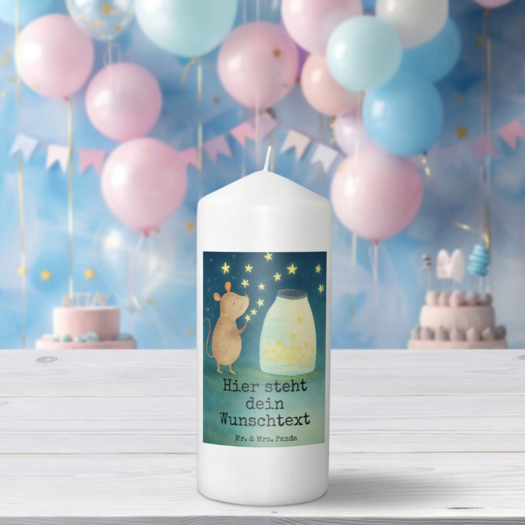 Personalisierte Kerze Maus Sterne Design Metall-Kerze Mit Namensgravur, Fair-Trade-Kerze Mit Namensgravur, Laternenkerze Mit Namensdruck, Duftkerze Mit Namen, Kerze Für Geburtstag Mit Wunschname, Adventskerze Mit Wunschname, Teelicht Mit Namensdruck, Osterkerze Mit Namen, Handgemachte Kerze Mit Wunschname, Blockkerze Mit Namensdruck, Tafelkerze Mit Wunschname, Weihnachtskerze Mit Namensgravur, Holz-Kerze Mit Namen, Gedenkkerze Mit Namen, Sojawachskerze Mit Namensdruck, Tischkerze Mit Namensdruck, Trauerkerze Mit Namen, Stabkerze Mit Gravur, Personalisierte Kerze, Firmungskerze Mit Wunschname, Kerze Für Hochzeit Mit Namensgravur, Bienenwachskerze Mit Wunschname, Glas-Kerze Mit Wunschname, Kerze Mit Namen, Kerzen-Set Mit Namensgravur, Kommunionkerze Mit Namen, Schwimmkerze Mit Namen, Handgegossene Kerze Mit Namen, Outdoor-Kerze Mit Namensgravur, Taufekerze Mit Namensgravur, Gastgeschenk Kerze Mit Namen, Stearinkerze Mit Gravur, Andachtskerze Mit Namensgravur, Kerze Mit Spruch Und Namen, Votivkerze Mit Wunschname, Bio-Kerze Mit Wunschname, Gartenkerze Mit Namen, Grabkerze Mit Namensgravur, Streukerze Mit Namensdruck, Stumpenkerze Mit Namensgravur, Kerze Mit Prägung Und Wunschname, LED-Kerze Mit Wunschname, Tiermotive, Gute Laune, lustige Sprüche, Tiere, Kindergeburtstag, Hoffnung, Wunsch, Taufgeschenk, Geburt, Geburtstag, Träume, Kind, Sterne, Schwangerschaft, Maus, erstes Kind, Taufe