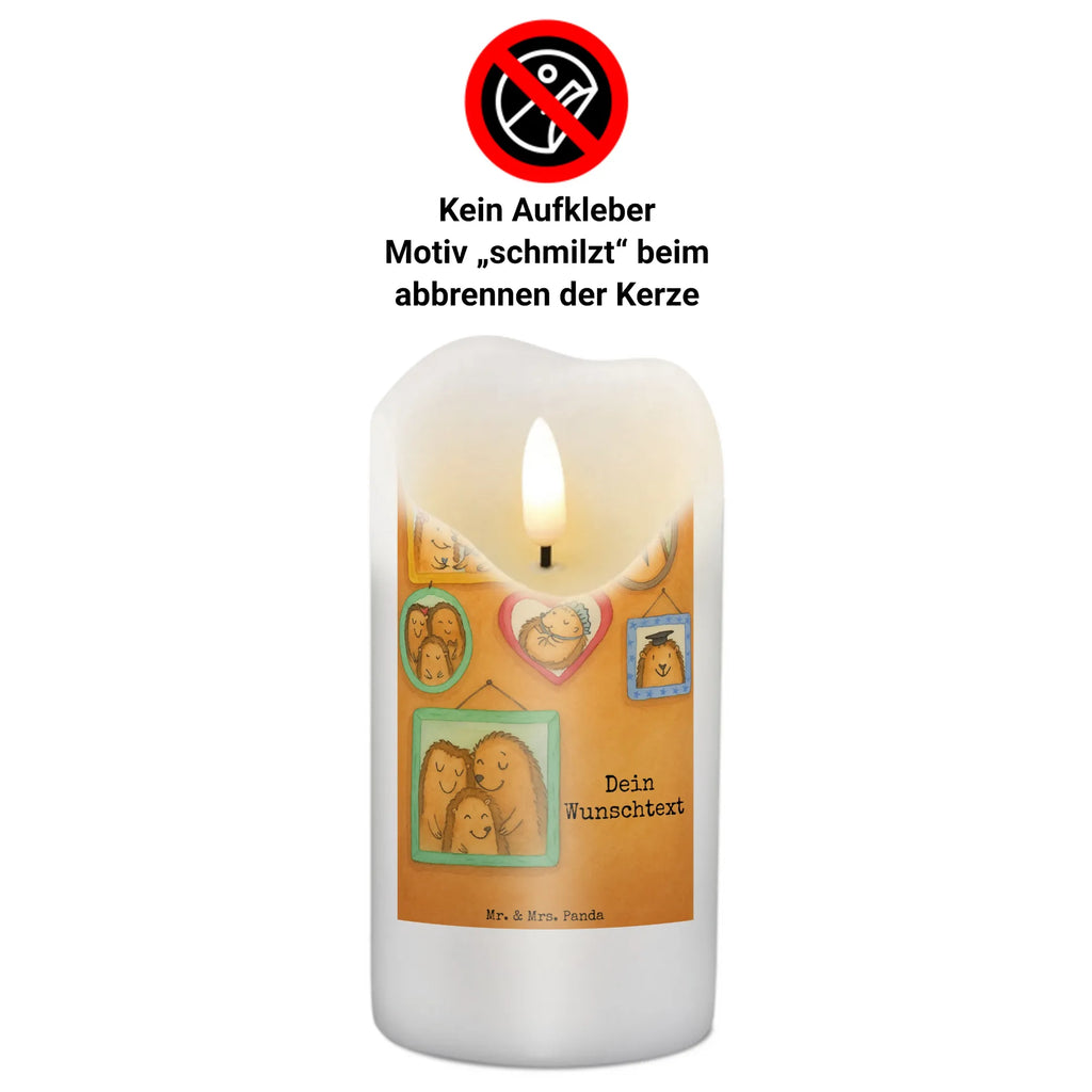 Personalisierte Kerze Igel Familie Design Teelicht Mit Namensdruck, Tischkerze Mit Namensdruck, Handgemachte Kerze Mit Wunschname, Gedenkkerze Mit Namen, Sojawachskerze Mit Namensdruck, Metall-Kerze Mit Namensgravur, Trauerkerze Mit Namen, Stearinkerze Mit Gravur, Fair-Trade-Kerze Mit Namensgravur, Kerze Mit Prägung Und Wunschname, Kerze Für Geburtstag Mit Wunschname, Gastgeschenk Kerze Mit Namen, Streukerze Mit Namensdruck, Osterkerze Mit Namen, Andachtskerze Mit Namensgravur, Kerze Mit Namen, LED-Kerze Mit Wunschname, Duftkerze Mit Namen, Blockkerze Mit Namensdruck, Kerze Mit Spruch Und Namen, Holz-Kerze Mit Namen, Firmungskerze Mit Wunschname, Personalisierte Kerze, Weihnachtskerze Mit Namensgravur, Stabkerze Mit Gravur, Adventskerze Mit Wunschname, Outdoor-Kerze Mit Namensgravur, Glas-Kerze Mit Wunschname, Grabkerze Mit Namensgravur, Handgegossene Kerze Mit Namen, Bienenwachskerze Mit Wunschname, Taufekerze Mit Namensgravur, Schwimmkerze Mit Namen, Kommunionkerze Mit Namen, Kerzen-Set Mit Namensgravur, Gartenkerze Mit Namen, Tafelkerze Mit Wunschname, Stumpenkerze Mit Namensgravur, Kerze Für Hochzeit Mit Namensgravur, Votivkerze Mit Wunschname, Laternenkerze Mit Namensdruck, Bio-Kerze Mit Wunschname, Familie, Vatertag, Muttertag, Bruder, Schwester, Mama, Papa, Oma, Opa, Igel, Zusammenhalt, Liebe, Bilder, Glück