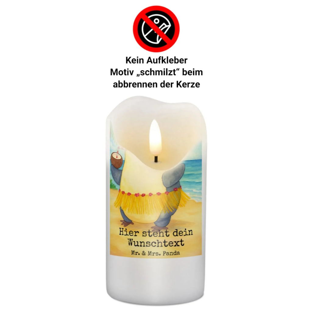 Personalisierte Kerze Pinguin Kokosnuss Design Kerzen-Set Mit Namensgravur, Tischkerze Mit Namensdruck, Firmungskerze Mit Wunschname, Blockkerze Mit Namensdruck, Holz-Kerze Mit Namen, Kerze Mit Namen, Laternenkerze Mit Namensdruck, Teelicht Mit Namensdruck, Metall-Kerze Mit Namensgravur, Gartenkerze Mit Namen, Bienenwachskerze Mit Wunschname, Streukerze Mit Namensdruck, Kommunionkerze Mit Namen, Kerze Für Hochzeit Mit Namensgravur, Sojawachskerze Mit Namensdruck, Fair-Trade-Kerze Mit Namensgravur, Gedenkkerze Mit Namen, Andachtskerze Mit Namensgravur, Kerze Für Geburtstag Mit Wunschname, Stearinkerze Mit Gravur, Kerze Mit Spruch Und Namen, Gastgeschenk Kerze Mit Namen, Glas-Kerze Mit Wunschname, Weihnachtskerze Mit Namensgravur, Votivkerze Mit Wunschname, Personalisierte Kerze, Grabkerze Mit Namensgravur, Bio-Kerze Mit Wunschname, Tafelkerze Mit Wunschname, LED-Kerze Mit Wunschname, Outdoor-Kerze Mit Namensgravur, Handgegossene Kerze Mit Namen, Adventskerze Mit Wunschname, Schwimmkerze Mit Namen, Taufekerze Mit Namensgravur, Handgemachte Kerze Mit Wunschname, Stabkerze Mit Gravur, Stumpenkerze Mit Namensgravur, Kerze Mit Prägung Und Wunschname, Duftkerze Mit Namen, Osterkerze Mit Namen, Trauerkerze Mit Namen, Pinguin, Hawaii, Kokosnuss, Urlaub, Pinguine, Aloha