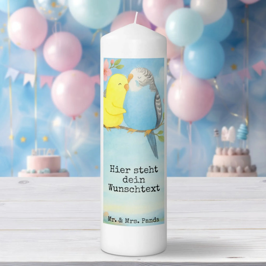 Personalisierte Kerze Wellensittich Liebe Design Firmungskerze Mit Wunschname, Laternenkerze Mit Namensdruck, Gartenkerze Mit Namen, Adventskerze Mit Wunschname, Kerze Für Geburtstag Mit Wunschname, Gedenkkerze Mit Namen, Kerzen-Set Mit Namensgravur, Weihnachtskerze Mit Namensgravur, Votivkerze Mit Wunschname, LED-Kerze Mit Wunschname, Gastgeschenk Kerze Mit Namen, Tafelkerze Mit Wunschname, Stumpenkerze Mit Namensgravur, Metall-Kerze Mit Namensgravur, Teelicht Mit Namensdruck, Stabkerze Mit Gravur, Streukerze Mit Namensdruck, Stearinkerze Mit Gravur, Sojawachskerze Mit Namensdruck, Glas-Kerze Mit Wunschname, Blockkerze Mit Namensdruck, Schwimmkerze Mit Namen, Handgegossene Kerze Mit Namen, Fair-Trade-Kerze Mit Namensgravur, Handgemachte Kerze Mit Wunschname, Osterkerze Mit Namen, Bienenwachskerze Mit Wunschname, Kerze Mit Namen, Outdoor-Kerze Mit Namensgravur, Trauerkerze Mit Namen, Kerze Mit Prägung Und Wunschname, Kerze Mit Spruch Und Namen, Kommunionkerze Mit Namen, Duftkerze Mit Namen, Personalisierte Kerze, Taufekerze Mit Namensgravur, Grabkerze Mit Namensgravur, Bio-Kerze Mit Wunschname, Holz-Kerze Mit Namen, Tischkerze Mit Namensdruck, Kerze Für Hochzeit Mit Namensgravur, Andachtskerze Mit Namensgravur, Liebe, Partner, Freund, Freundin, Ehemann, Ehefrau, Heiraten, Verlobung, Heiratsantrag, Liebesgeschenk, Jahrestag, Hocheitstag, Wellensittich, Vertrauen, Kuscheln, Nähe, Vögel