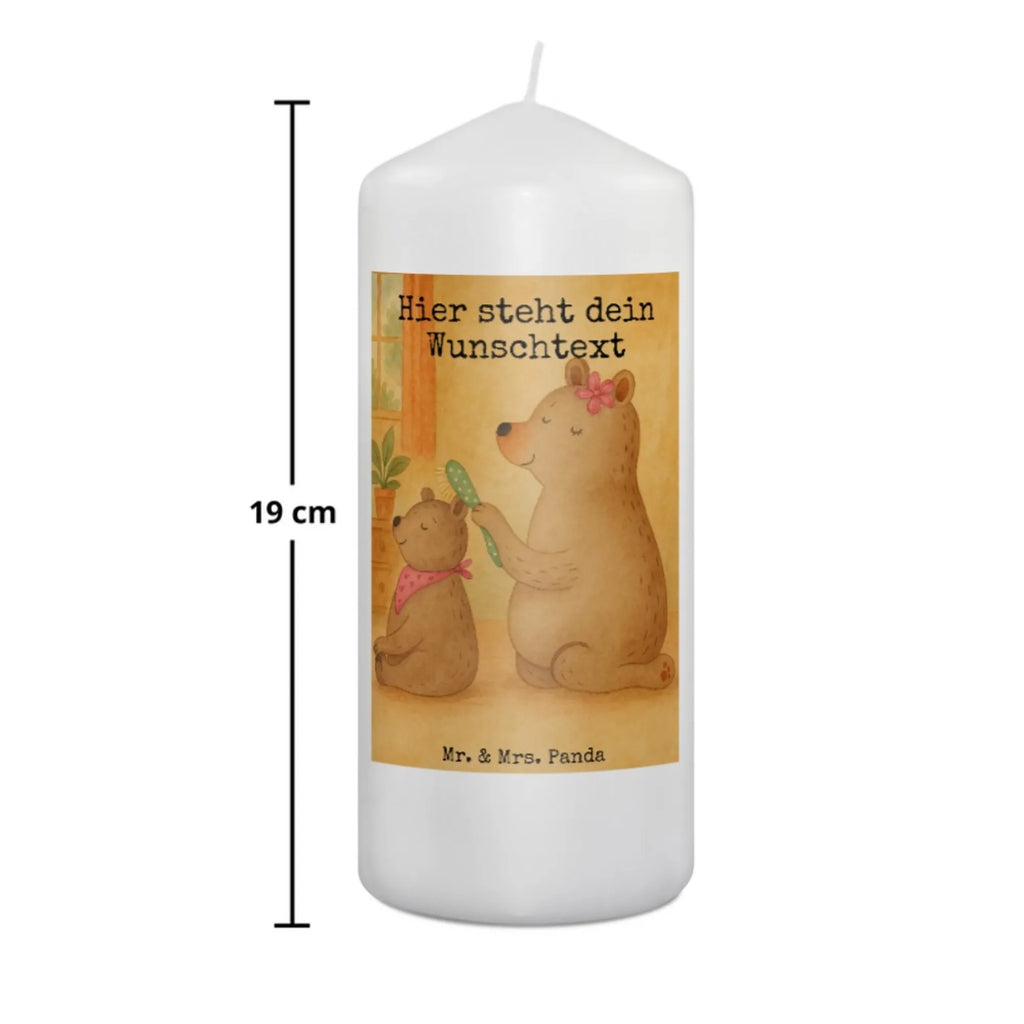 Personalisierte Kerze Bär Kind Design Metall-Kerze Mit Namensgravur, Outdoor-Kerze Mit Namensgravur, Votivkerze Mit Wunschname, Trauerkerze Mit Namen, Kerze Für Hochzeit Mit Namensgravur, Handgemachte Kerze Mit Wunschname, LED-Kerze Mit Wunschname, Taufekerze Mit Namensgravur, Gastgeschenk Kerze Mit Namen, Adventskerze Mit Wunschname, Teelicht Mit Namensdruck, Osterkerze Mit Namen, Tischkerze Mit Namensdruck, Kerze Mit Namen, Schwimmkerze Mit Namen, Gartenkerze Mit Namen, Glas-Kerze Mit Wunschname, Kerzen-Set Mit Namensgravur, Stabkerze Mit Gravur, Sojawachskerze Mit Namensdruck, Gedenkkerze Mit Namen, Personalisierte Kerze, Blockkerze Mit Namensdruck, Handgegossene Kerze Mit Namen, Kommunionkerze Mit Namen, Andachtskerze Mit Namensgravur, Holz-Kerze Mit Namen, Kerze Mit Spruch Und Namen, Stumpenkerze Mit Namensgravur, Streukerze Mit Namensdruck, Stearinkerze Mit Gravur, Weihnachtskerze Mit Namensgravur, Duftkerze Mit Namen, Tafelkerze Mit Wunschname, Laternenkerze Mit Namensdruck, Bienenwachskerze Mit Wunschname, Grabkerze Mit Namensgravur, Kerze Mit Prägung Und Wunschname, Bio-Kerze Mit Wunschname, Fair-Trade-Kerze Mit Namensgravur, Kerze Für Geburtstag Mit Wunschname, Firmungskerze Mit Wunschname, Familie, Vatertag, Muttertag, Bruder, Schwester, Mama, Papa, Oma, Opa, Geschenk, Mutti, Mutter