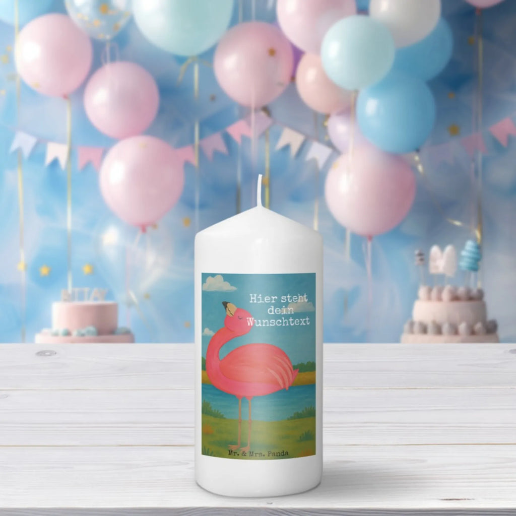 Personalised candle flamingo Proud Design Stearinkerze Mit Gravur, Laternenkerze Mit Namensdruck, Kerze Für Geburtstag Mit Wunschname, Andachtskerze Mit Namensgravur, Stabkerze Mit Gravur, Kerze Für Hochzeit Mit Namensgravur, Adventskerze Mit Wunschname, Gedenkkerze Mit Namen, LED-Kerze Mit Wunschname, Osterkerze Mit Namen, Glas-Kerze Mit Wunschname, Streukerze Mit Namensdruck, Fair-Trade-Kerze Mit Namensgravur, Kommunionkerze Mit Namen, Kerze Mit Prägung Und Wunschname, Tafelkerze Mit Wunschname, Gartenkerze Mit Namen, Trauerkerze Mit Namen, Weihnachtskerze Mit Namensgravur, Gastgeschenk Kerze Mit Namen, Bienenwachskerze Mit Wunschname, Blockkerze Mit Namensdruck, Votivkerze Mit Wunschname, Holz-Kerze Mit Namen, Grabkerze Mit Namensgravur, Kerze Mit Namen, Schwimmkerze Mit Namen, Metall-Kerze Mit Namensgravur, Outdoor-Kerze Mit Namensgravur, Personalisierte Kerze, Bio-Kerze Mit Wunschname, Handgemachte Kerze Mit Wunschname, Handgegossene Kerze Mit Namen, Taufekerze Mit Namensgravur, Stumpenkerze Mit Namensgravur, Kerzen-Set Mit Namensgravur, Kerze Mit Spruch Und Namen, Sojawachskerze Mit Namensdruck, Firmungskerze Mit Wunschname, Duftkerze Mit Namen, Teelicht Mit Namensdruck, Tischkerze Mit Namensdruck, Flamingo, Selbstliebe, Freundin, Tochter, Mama, beste Freundin, Selbstakzeptanz, Schwester, stolz, Freude