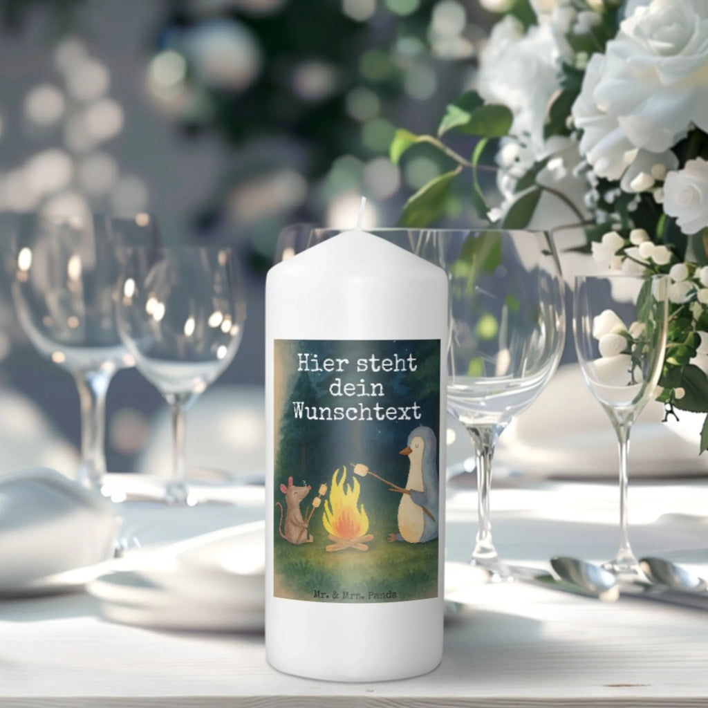 Personalisierte Kerze Pinguin Lagerfeuer Design Gastgeschenk Kerze Mit Namen, Adventskerze Mit Wunschname, Osterkerze Mit Namen, Stabkerze Mit Gravur, Kerzen-Set Mit Namensgravur, Trauerkerze Mit Namen, Kerze Mit Namen, Metall-Kerze Mit Namensgravur, Weihnachtskerze Mit Namensgravur, Gartenkerze Mit Namen, Streukerze Mit Namensdruck, Schwimmkerze Mit Namen, Bio-Kerze Mit Wunschname, Handgegossene Kerze Mit Namen, Glas-Kerze Mit Wunschname, Personalisierte Kerze, Laternenkerze Mit Namensdruck, Teelicht Mit Namensdruck, LED-Kerze Mit Wunschname, Stumpenkerze Mit Namensgravur, Handgemachte Kerze Mit Wunschname, Kerze Mit Spruch Und Namen, Kerze Für Hochzeit Mit Namensgravur, Holz-Kerze Mit Namen, Blockkerze Mit Namensdruck, Kerze Mit Prägung Und Wunschname, Firmungskerze Mit Wunschname, Tischkerze Mit Namensdruck, Votivkerze Mit Wunschname, Grabkerze Mit Namensgravur, Andachtskerze Mit Namensgravur, Sojawachskerze Mit Namensdruck, Tafelkerze Mit Wunschname, Taufekerze Mit Namensgravur, Stearinkerze Mit Gravur, Kerze Für Geburtstag Mit Wunschname, Duftkerze Mit Namen, Outdoor-Kerze Mit Namensgravur, Fair-Trade-Kerze Mit Namensgravur, Bienenwachskerze Mit Wunschname, Kommunionkerze Mit Namen, Gedenkkerze Mit Namen, Pinguin, Lagerfeuer, Motivation, Lebensspruch, grillen, Lebensmotivation, Neustart, Marshmallows, Leben, Job, Liebe, Maus, Arbeit, Büroalltag, Büro, Feuer, Pinguine