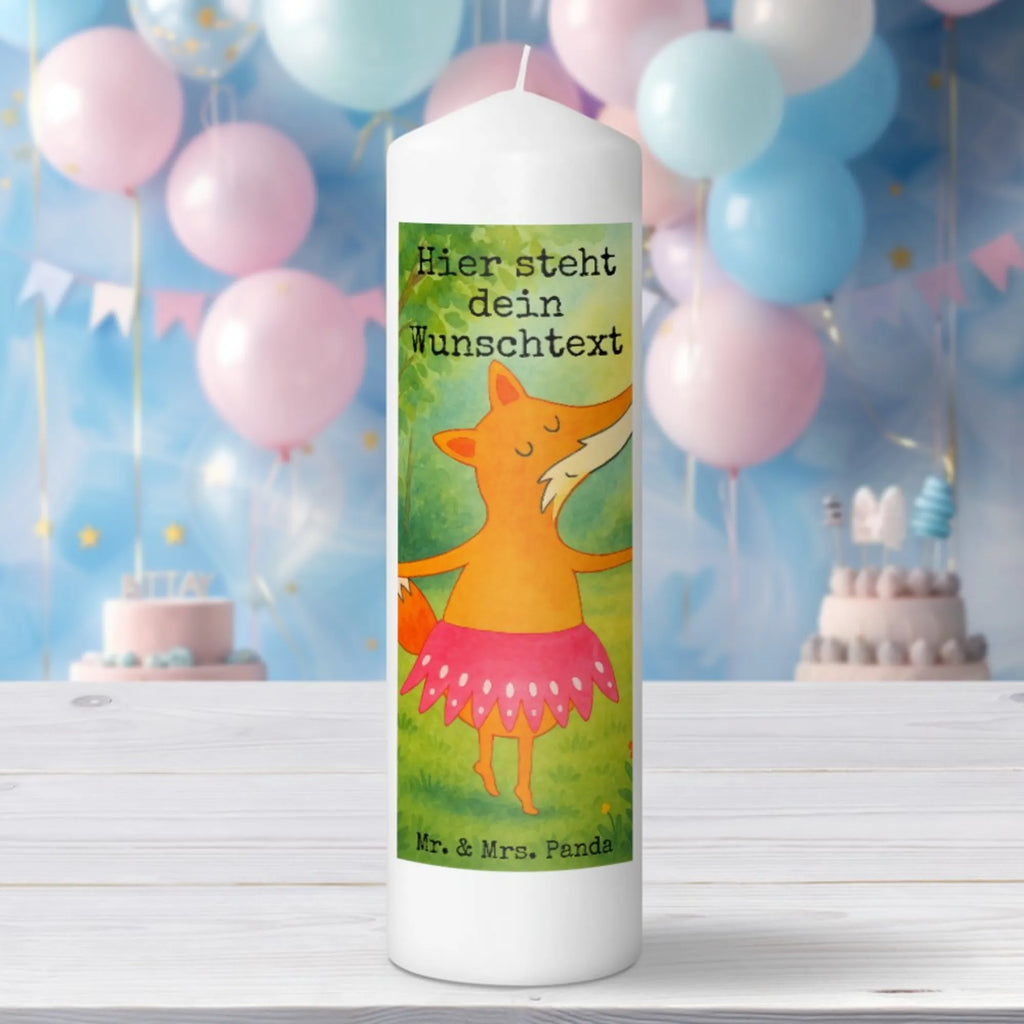 Personalisierte Kerze Fuchs Ballerina Design Stumpenkerze Mit Namensgravur, Holz-Kerze Mit Namen, Handgegossene Kerze Mit Namen, Adventskerze Mit Wunschname, Personalisierte Kerze, Taufekerze Mit Namensgravur, Kerze Für Geburtstag Mit Wunschname, Osterkerze Mit Namen, Teelicht Mit Namensdruck, Glas-Kerze Mit Wunschname, Sojawachskerze Mit Namensdruck, Metall-Kerze Mit Namensgravur, Bio-Kerze Mit Wunschname, Kerzen-Set Mit Namensgravur, Stabkerze Mit Gravur, Trauerkerze Mit Namen, Votivkerze Mit Wunschname, Kerze Für Hochzeit Mit Namensgravur, Tafelkerze Mit Wunschname, Schwimmkerze Mit Namen, Andachtskerze Mit Namensgravur, Streukerze Mit Namensdruck, Gastgeschenk Kerze Mit Namen, Kerze Mit Spruch Und Namen, Kerze Mit Namen, Stearinkerze Mit Gravur, Kommunionkerze Mit Namen, Fair-Trade-Kerze Mit Namensgravur, Bienenwachskerze Mit Wunschname, Firmungskerze Mit Wunschname, Weihnachtskerze Mit Namensgravur, Blockkerze Mit Namensdruck, Gartenkerze Mit Namen, Duftkerze Mit Namen, Handgemachte Kerze Mit Wunschname, Grabkerze Mit Namensgravur, Kerze Mit Prägung Und Wunschname, Outdoor-Kerze Mit Namensgravur, LED-Kerze Mit Wunschname, Gedenkkerze Mit Namen, Tischkerze Mit Namensdruck, Laternenkerze Mit Namensdruck, Fuchs, Geburtstag, Füchsin, Ballett, Einladung, Tänzerin, Party, Fuchs Spruch, Füchse, Ballerina, Tanzen